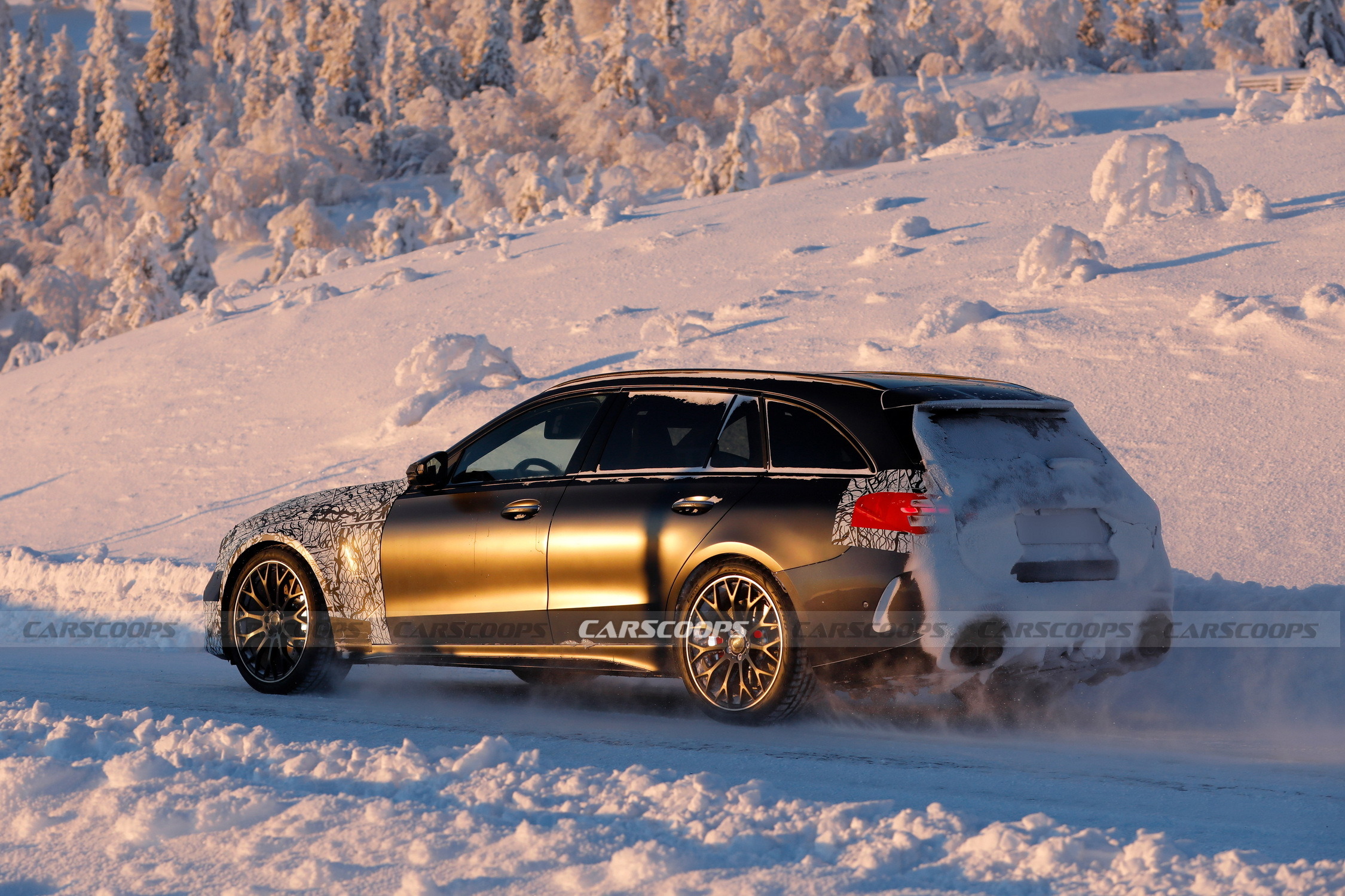 2028 Mercedes-AMG C53 Wagon 16