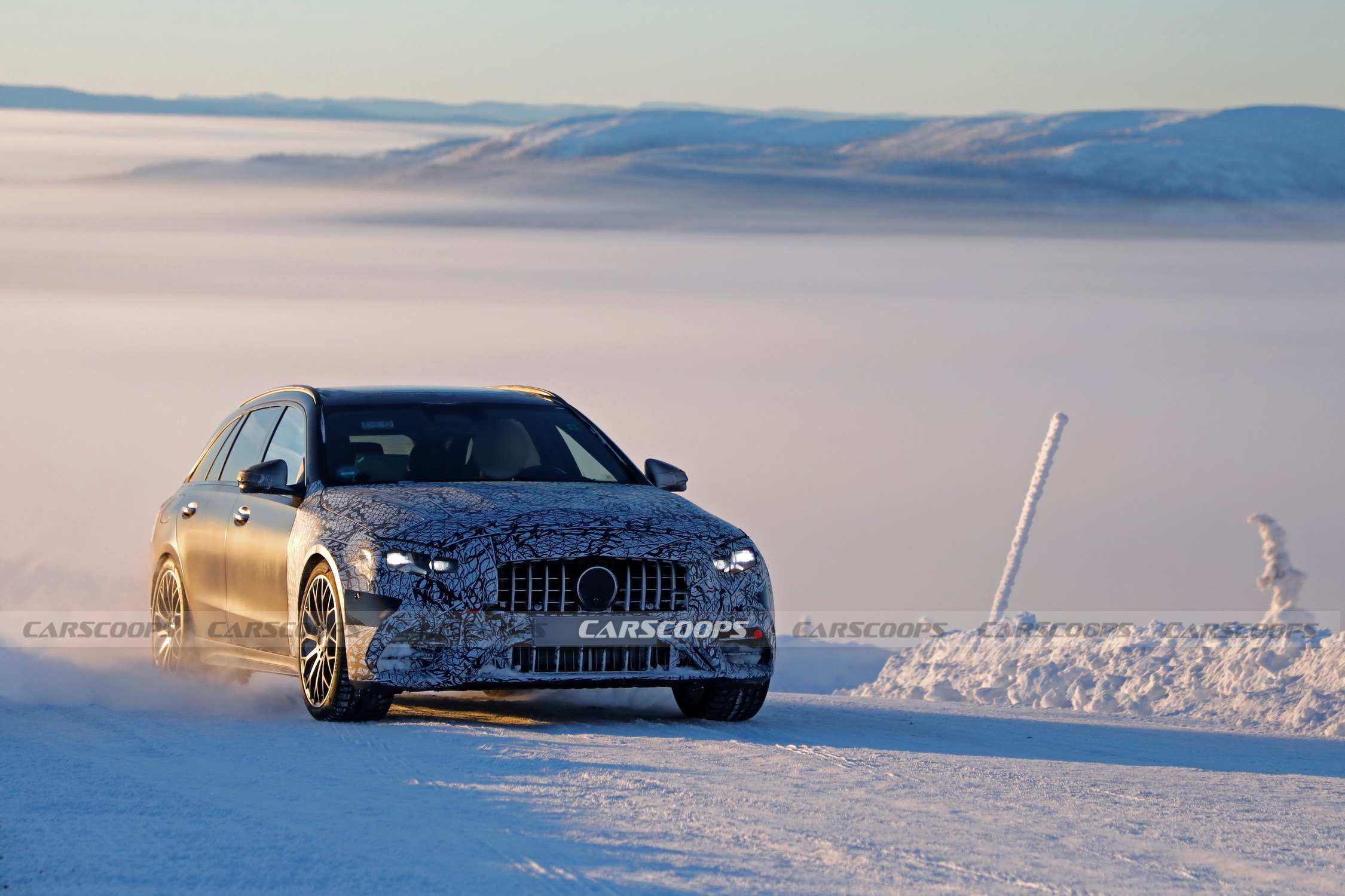 2028 Mercedes-AMG C53 Wagon 26