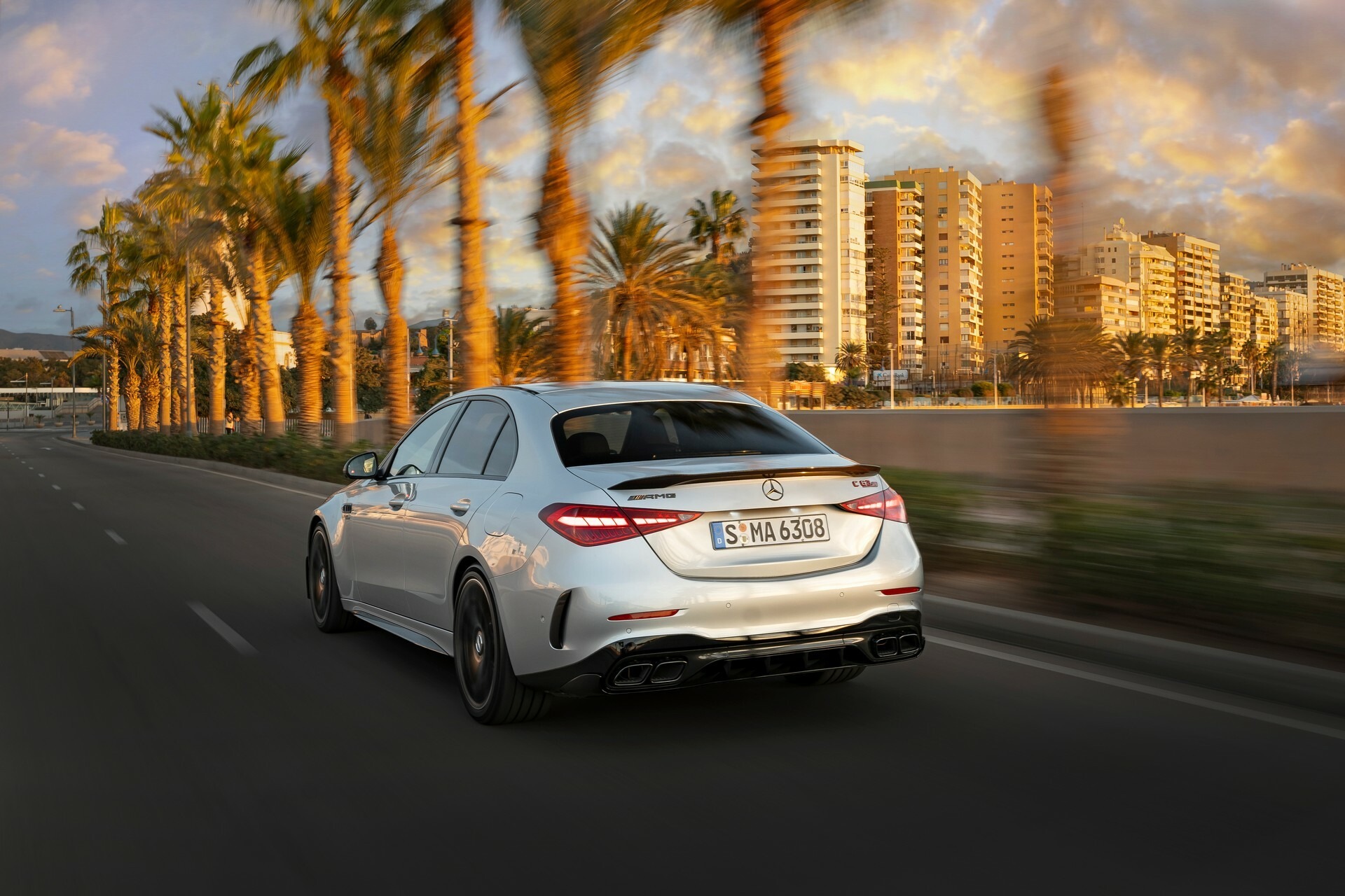 Mercedes-AMG C 63 S E Performance 0417 5