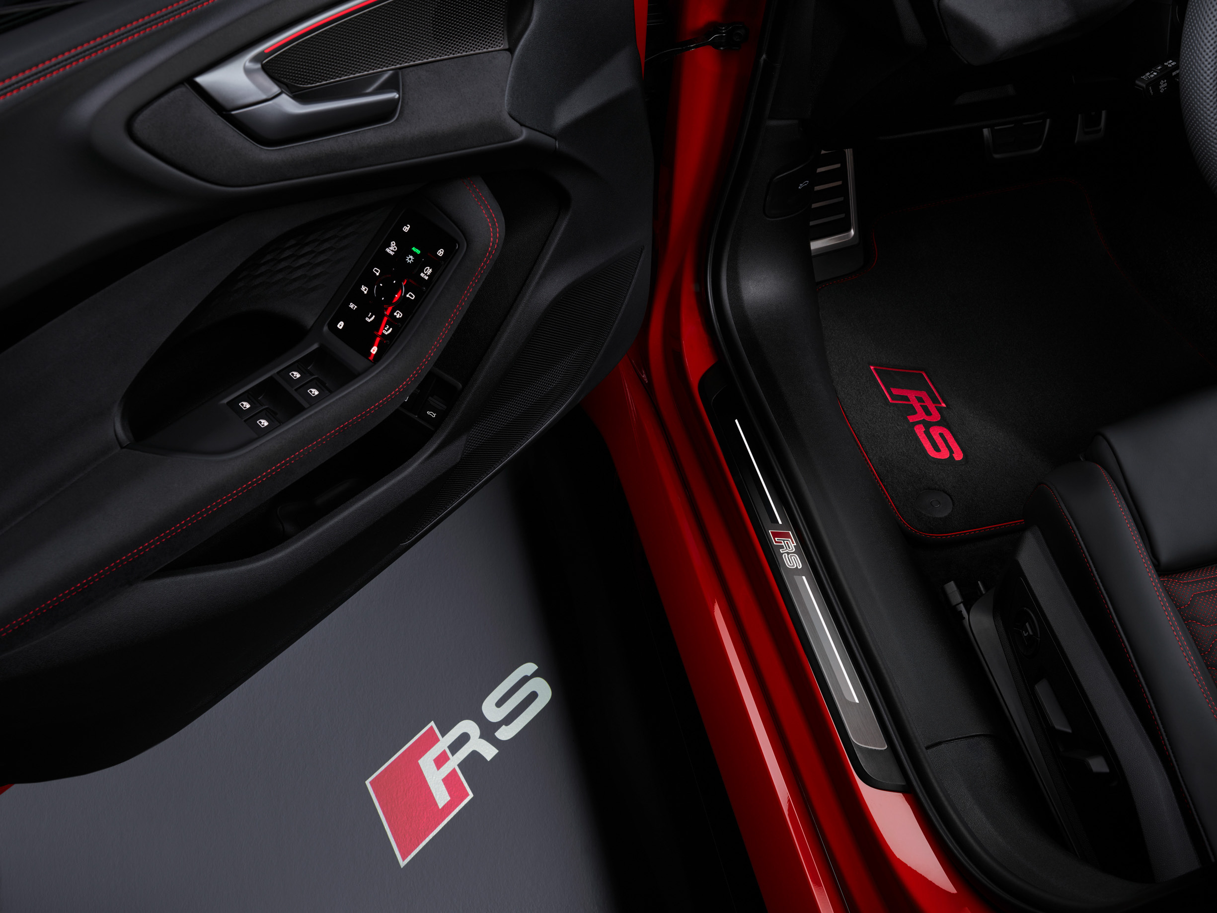 Audi RS5 interior 00009
