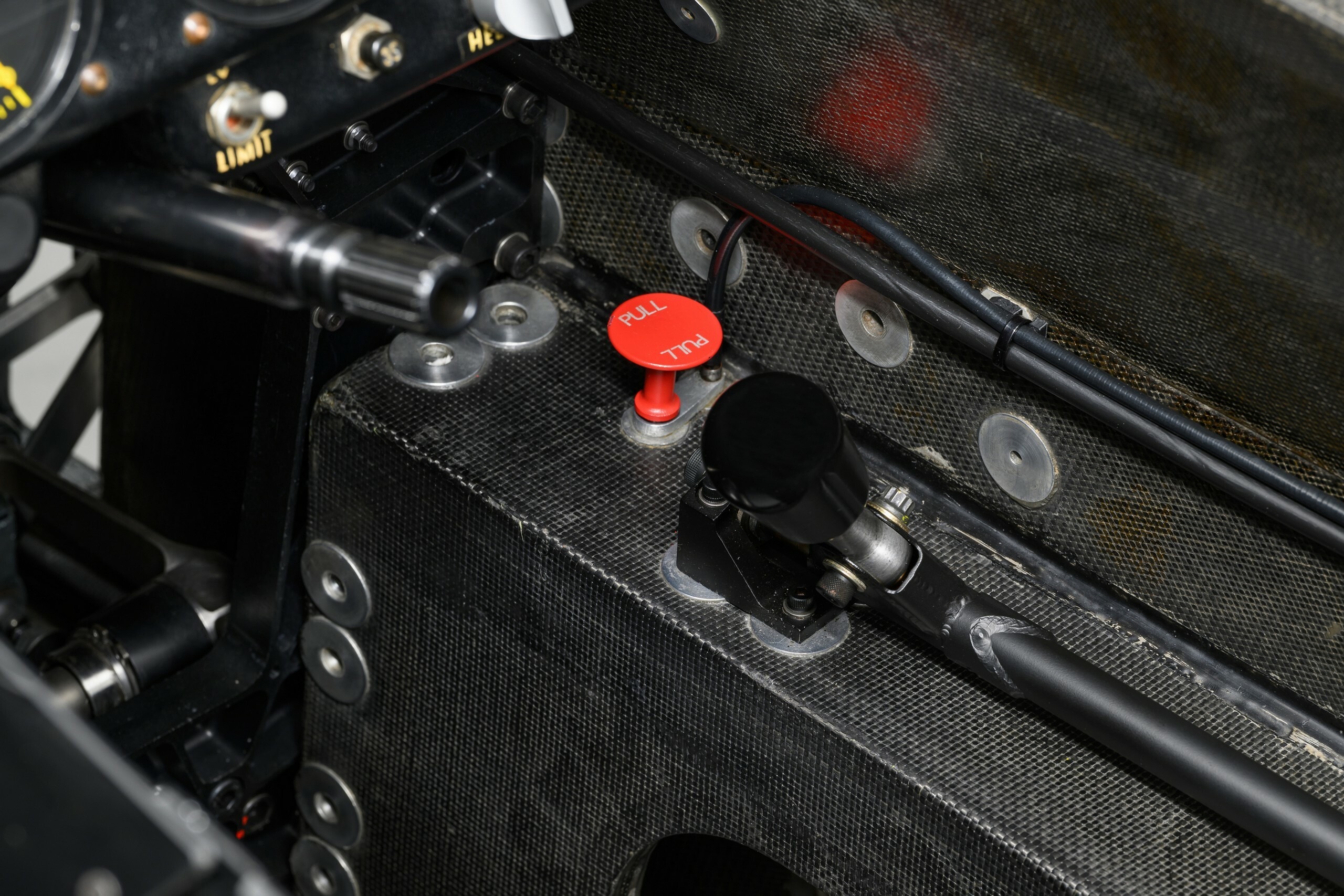 1986 Lotus 98T Senna - 17