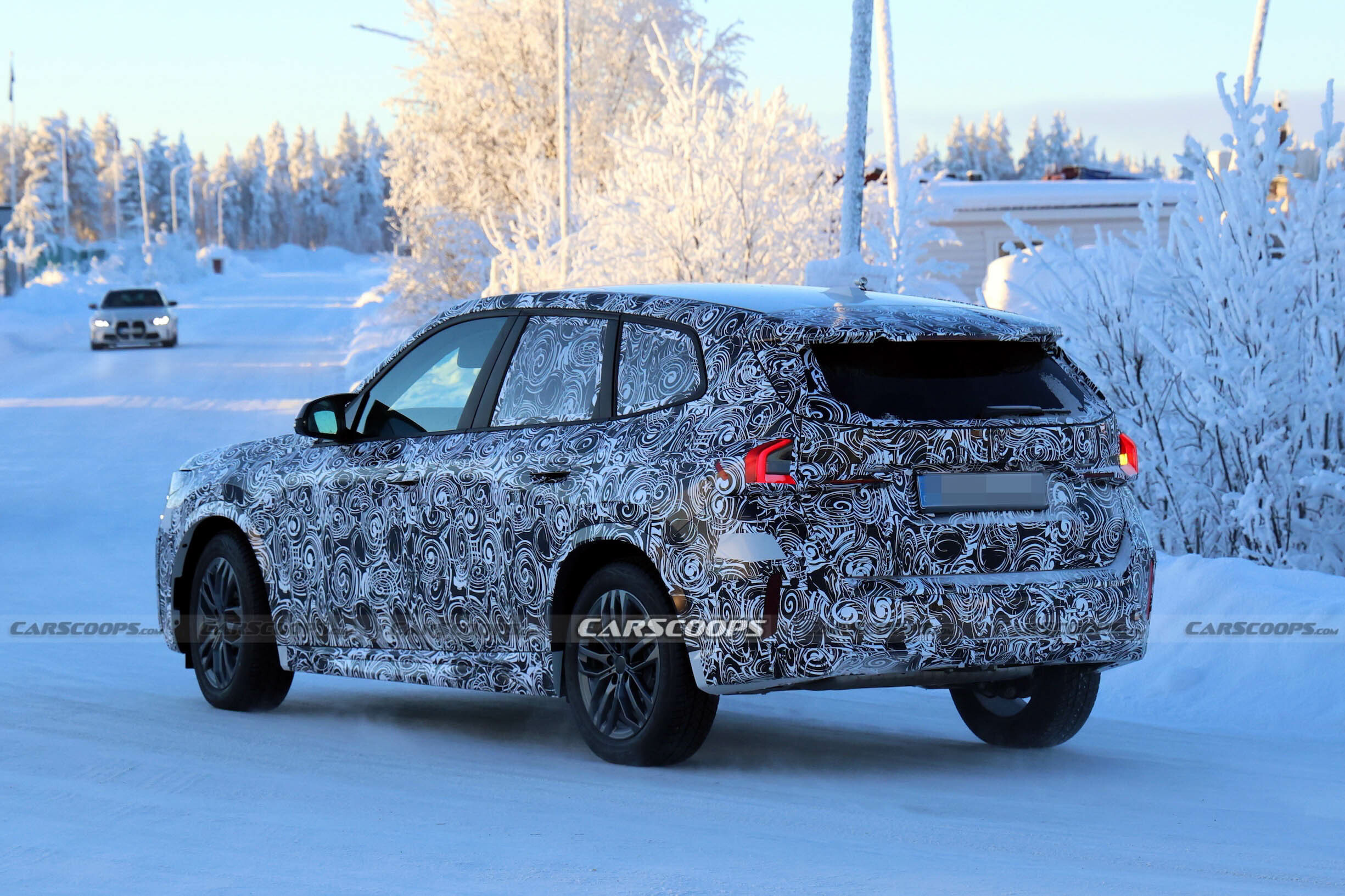 BMW X1 spy shots 00017