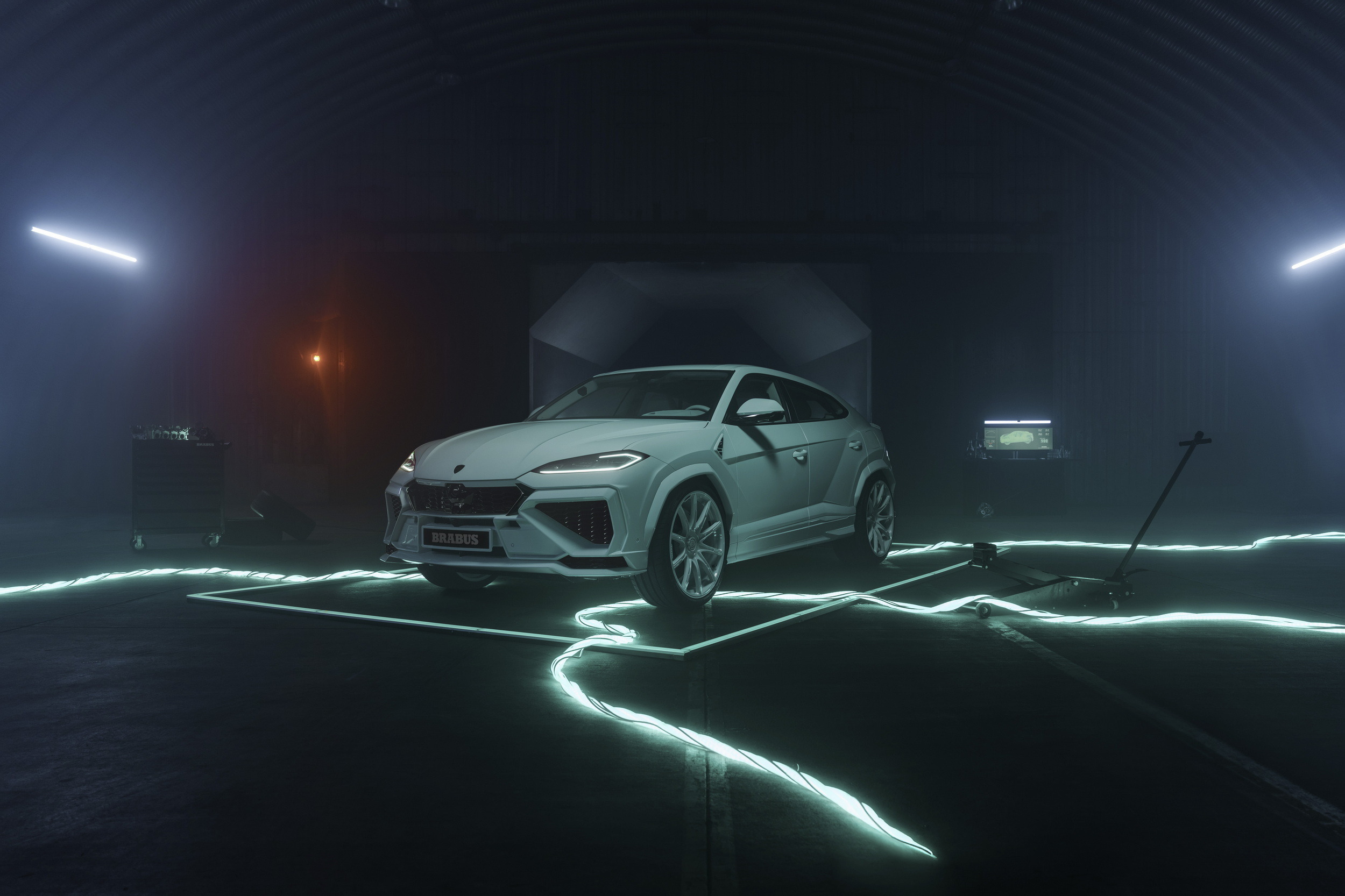 Brabus 900 Mint - Lamborghini Urus - On Location (1)