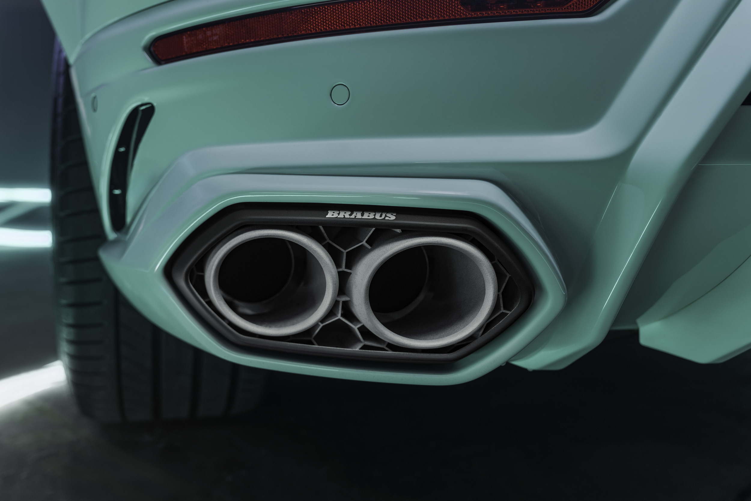 Brabus 900 Mint - Lamborghini Urus - On Location (10)