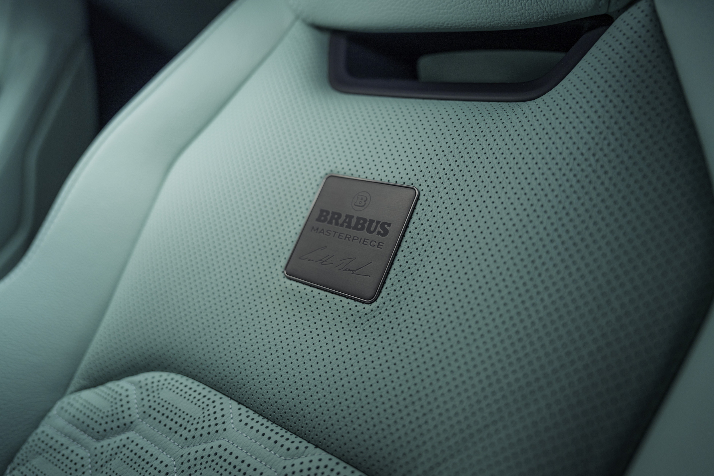 Brabus 900 Mint - Lamborghini Urus - On Location (18)