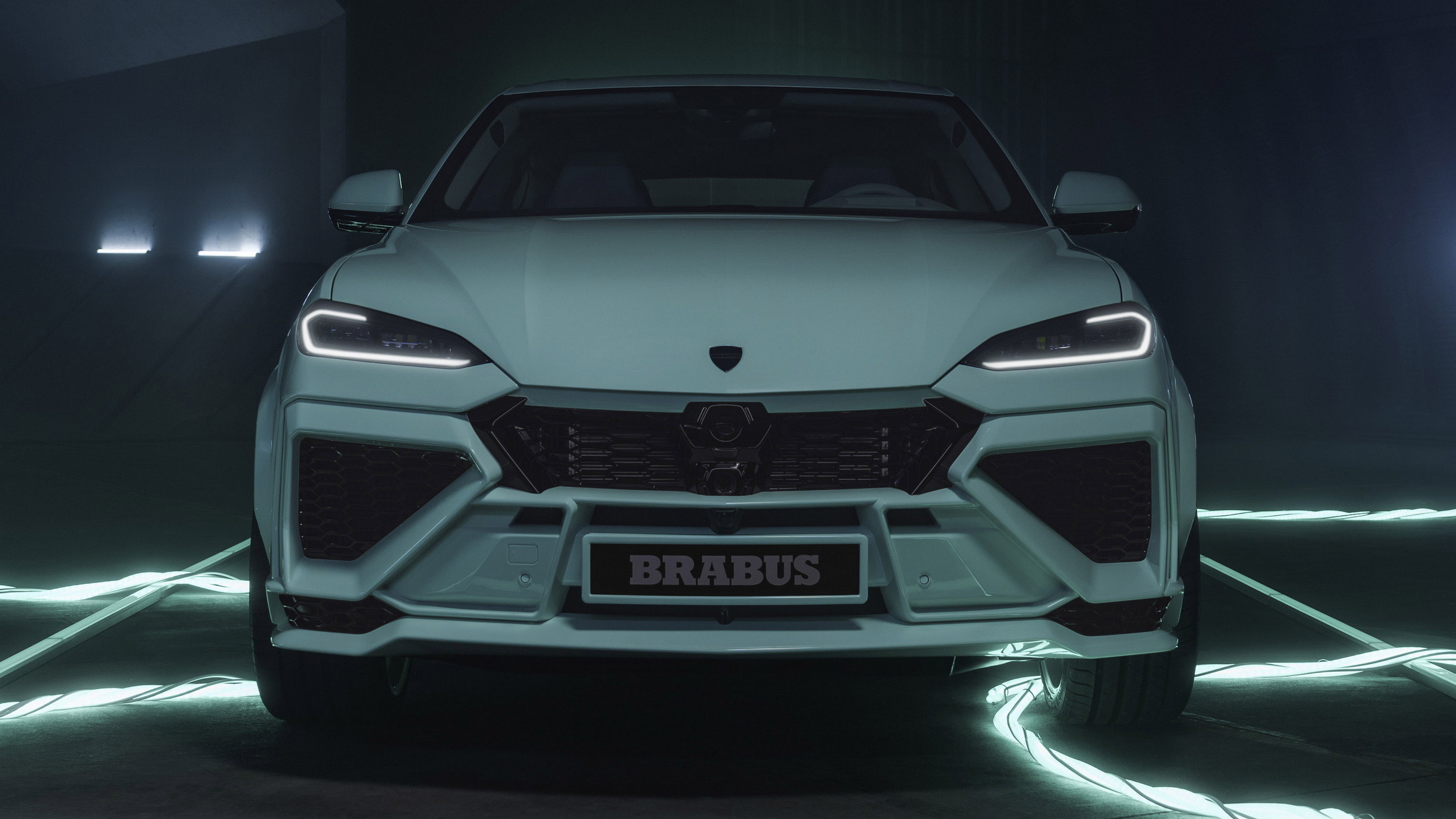 Brabus 900 Mint - Lamborghini Urus - On Location (2) copy