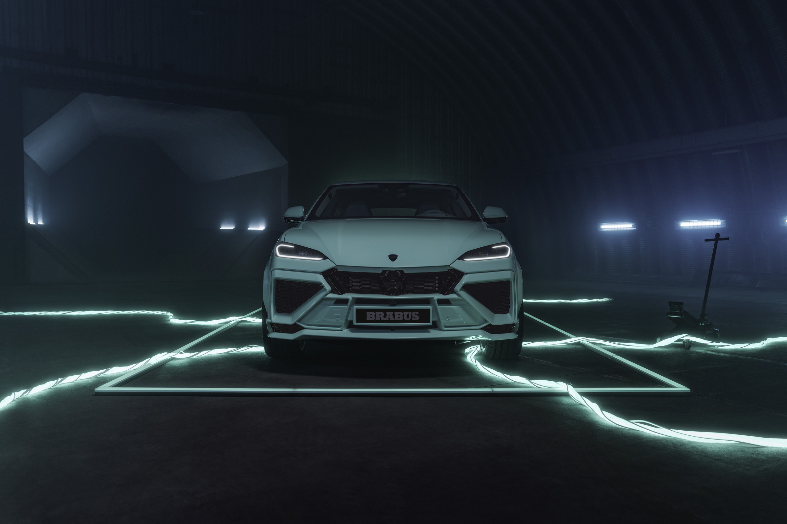 Brabus 900 Mint - Lamborghini Urus - On Location (2)