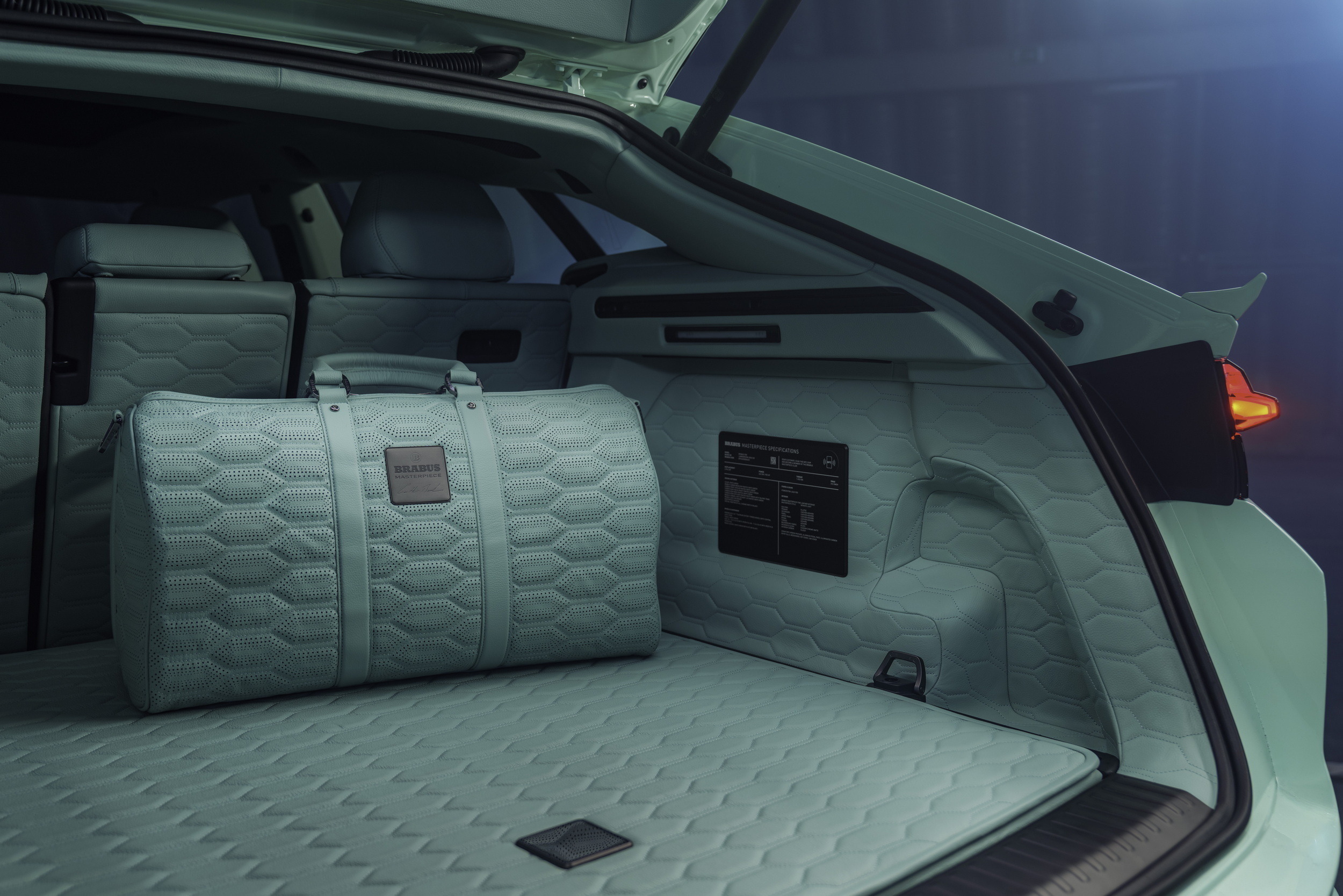 Brabus 900 Mint - Lamborghini Urus - On Location (25)