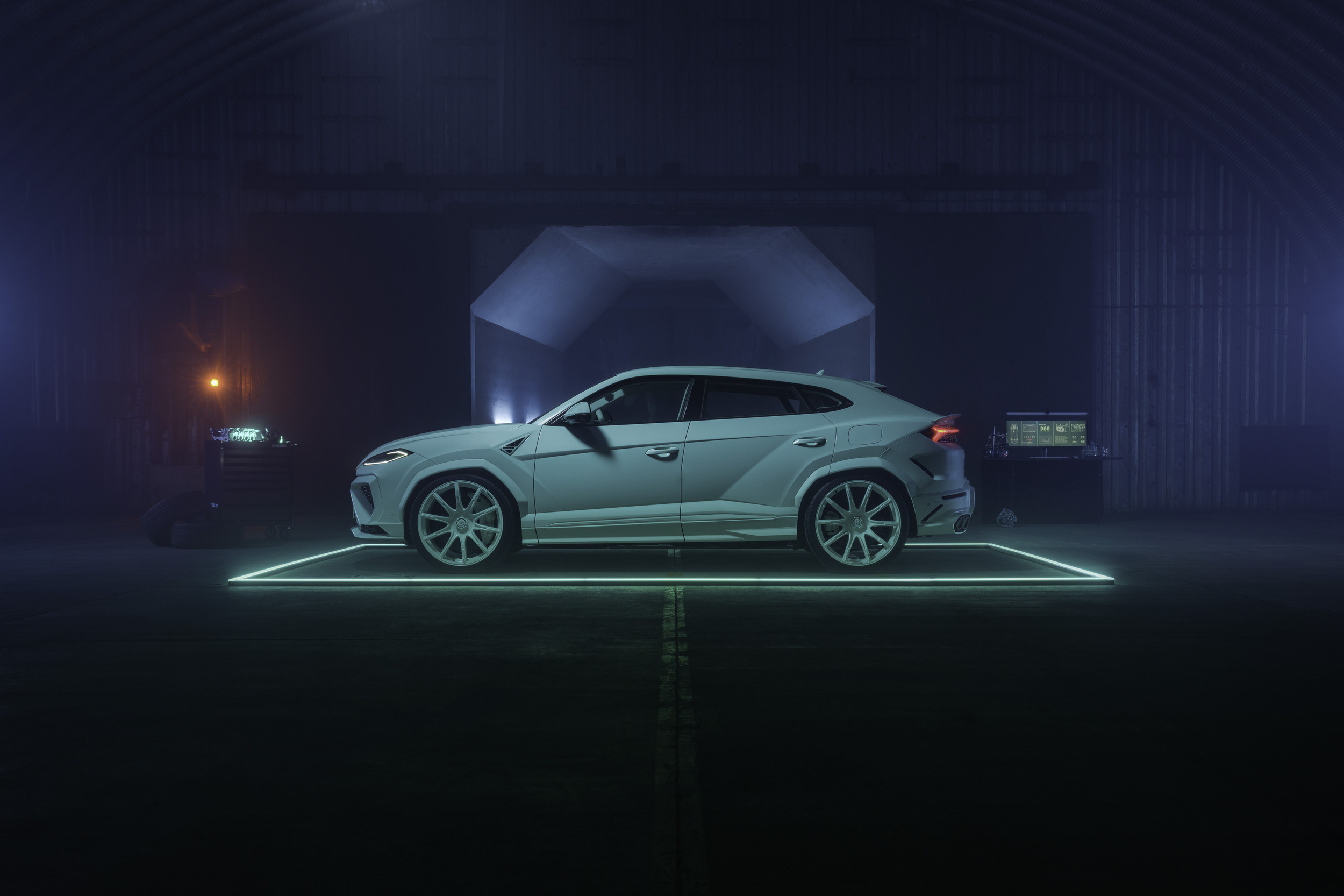 Brabus 900 Mint - Lamborghini Urus - On Location (3)