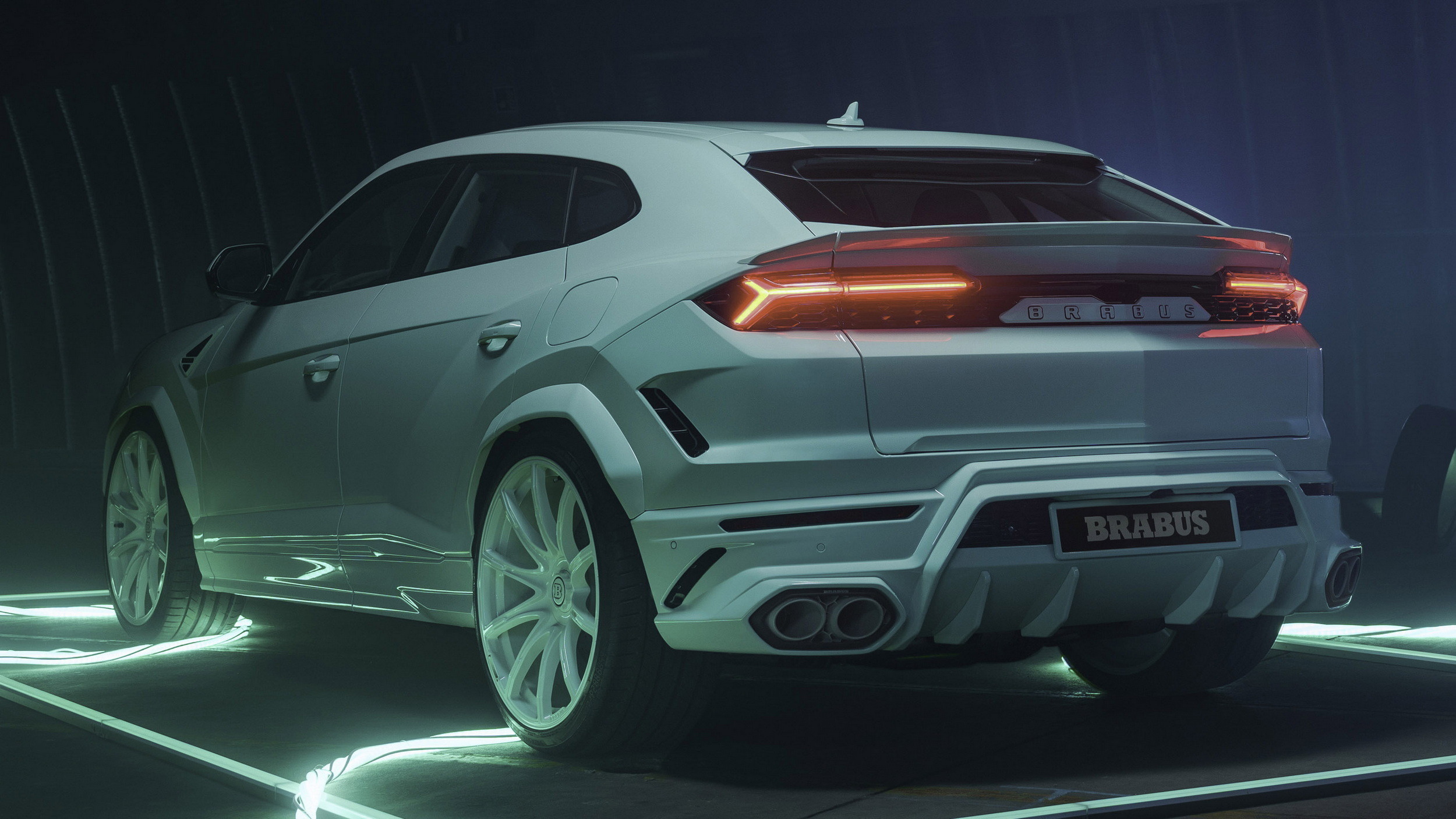 Brabus 900 Mint - Lamborghini Urus - On Location (4) copy