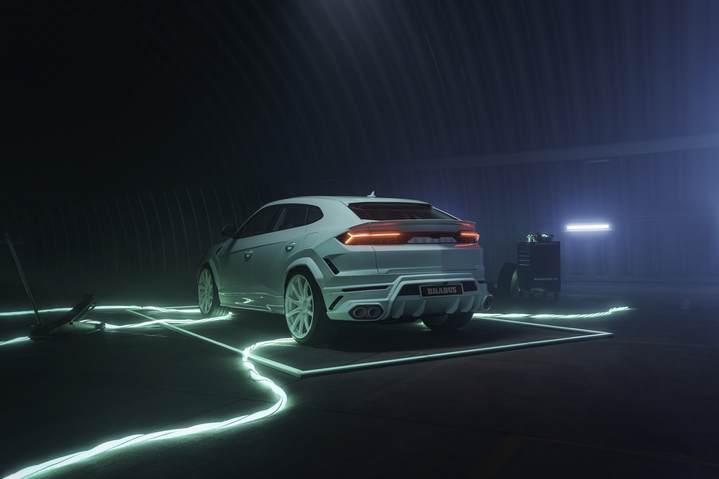 Brabus 900 Mint - Lamborghini Urus - On Location (4)