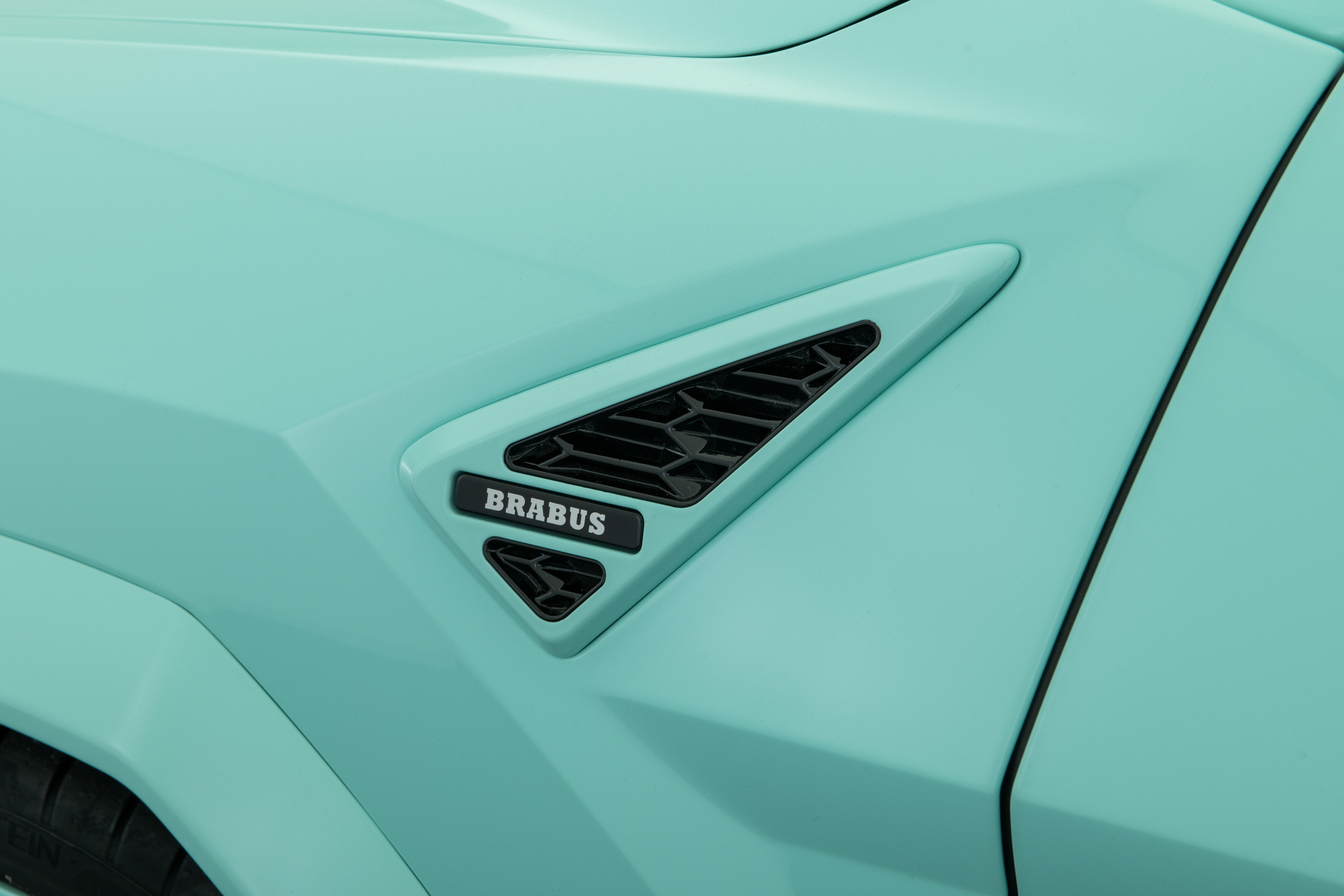 Brabus 900 Mint - Lamborghini Urus - Studio (11)