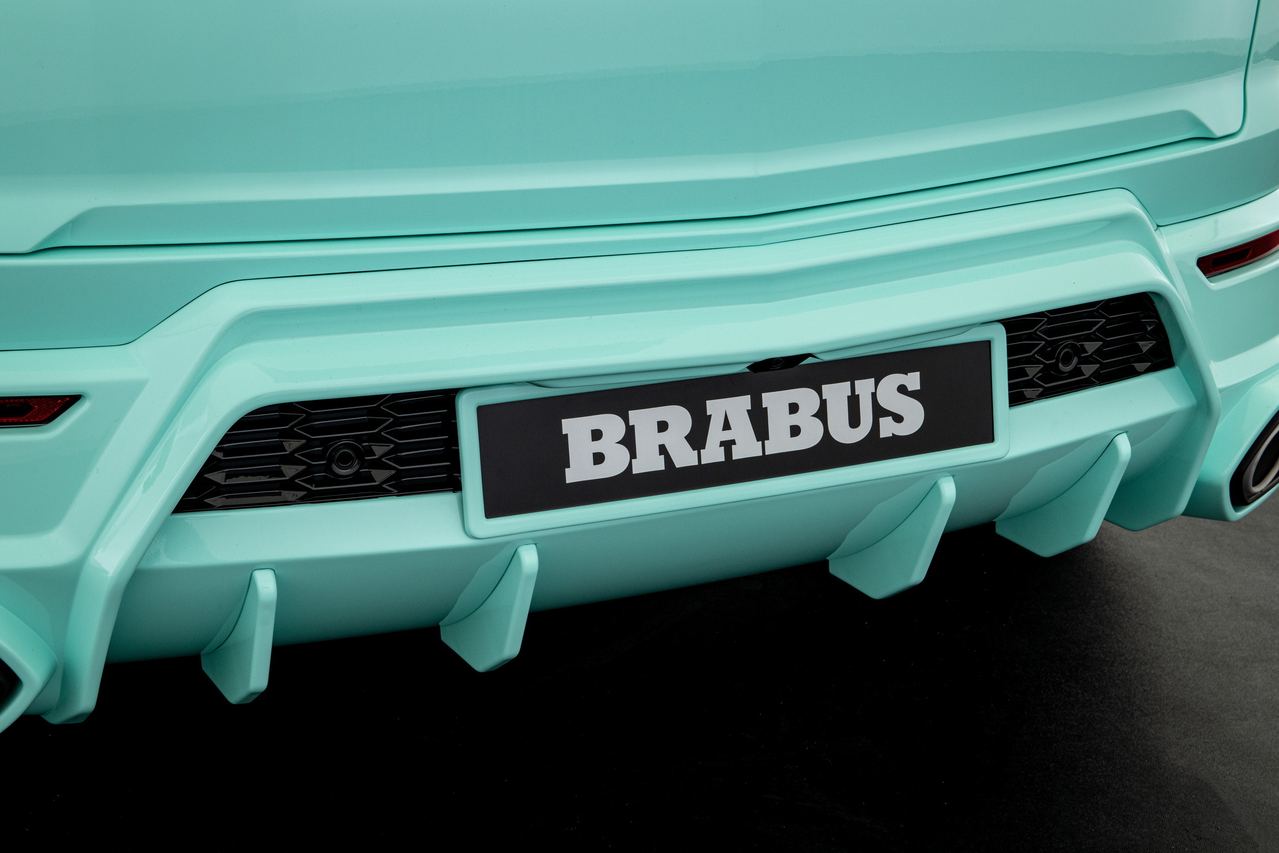 Brabus 900 Mint - Lamborghini Urus - Studio (16)