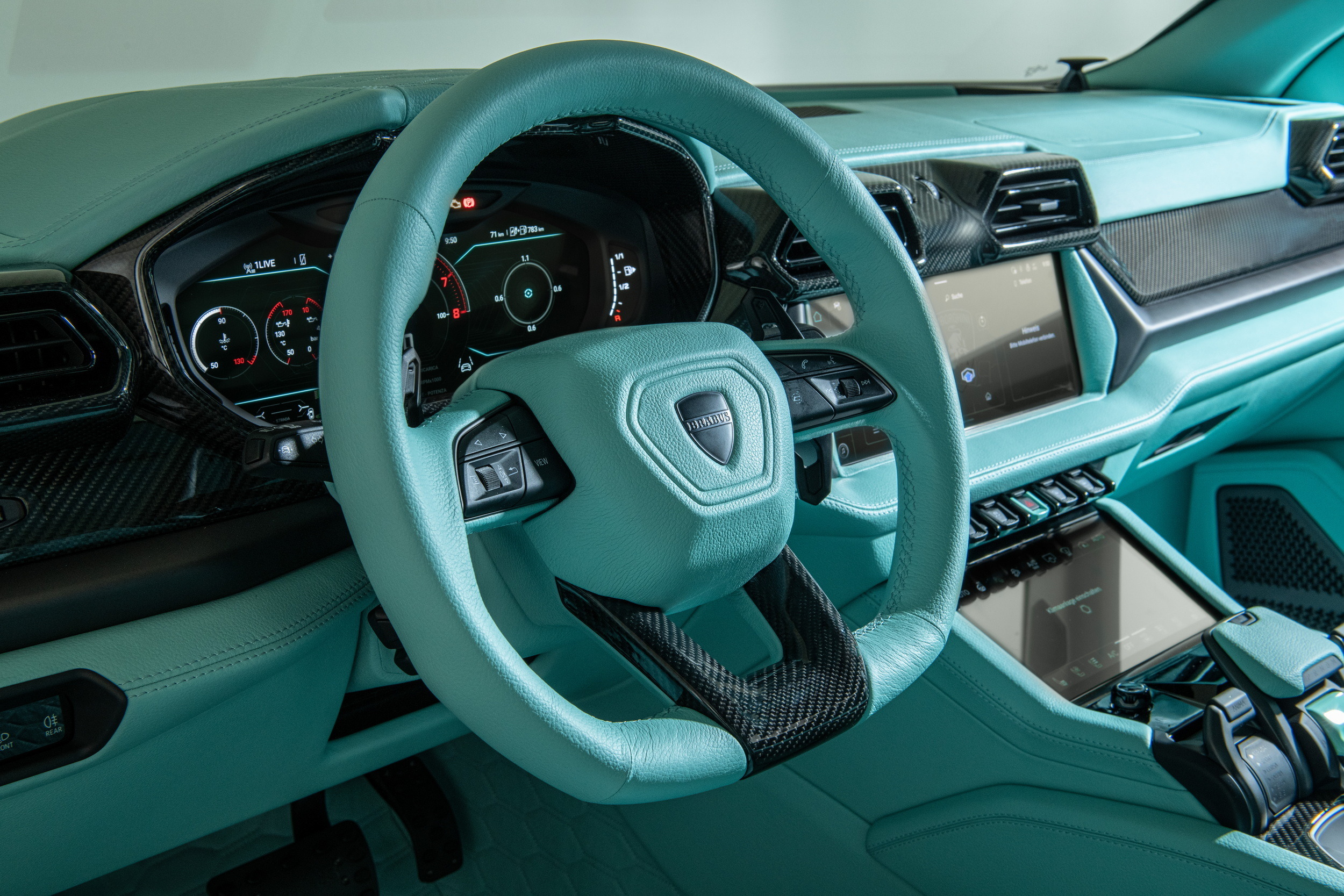 Brabus 900 Mint - Lamborghini Urus - Studio (22)