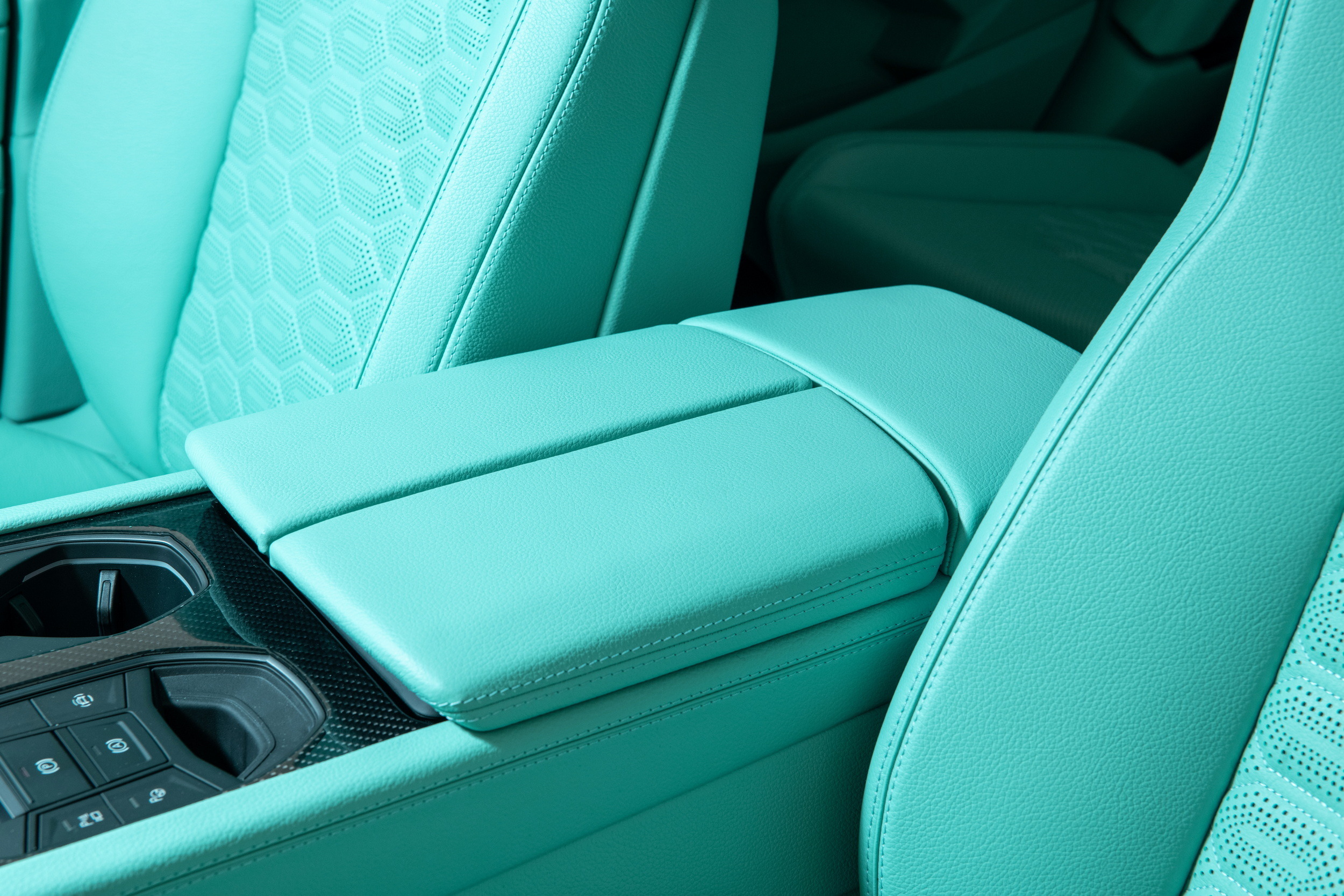 Brabus 900 Mint - Lamborghini Urus - Studio (35)