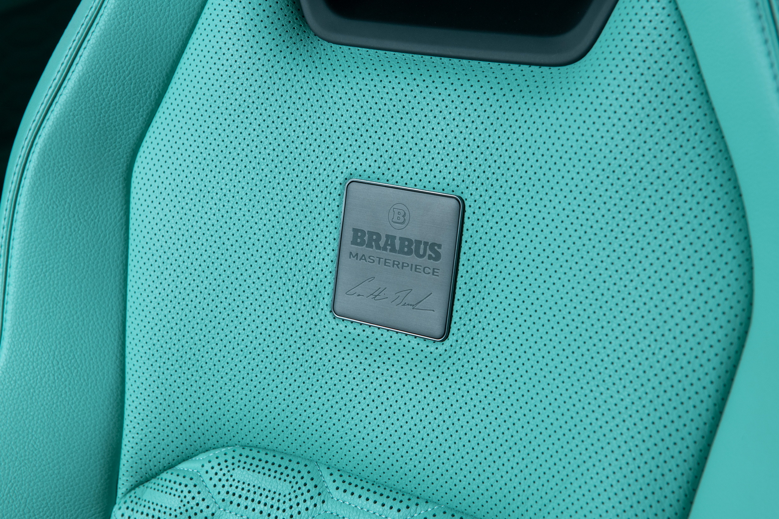 Brabus 900 Mint - Lamborghini Urus - Studio (43)