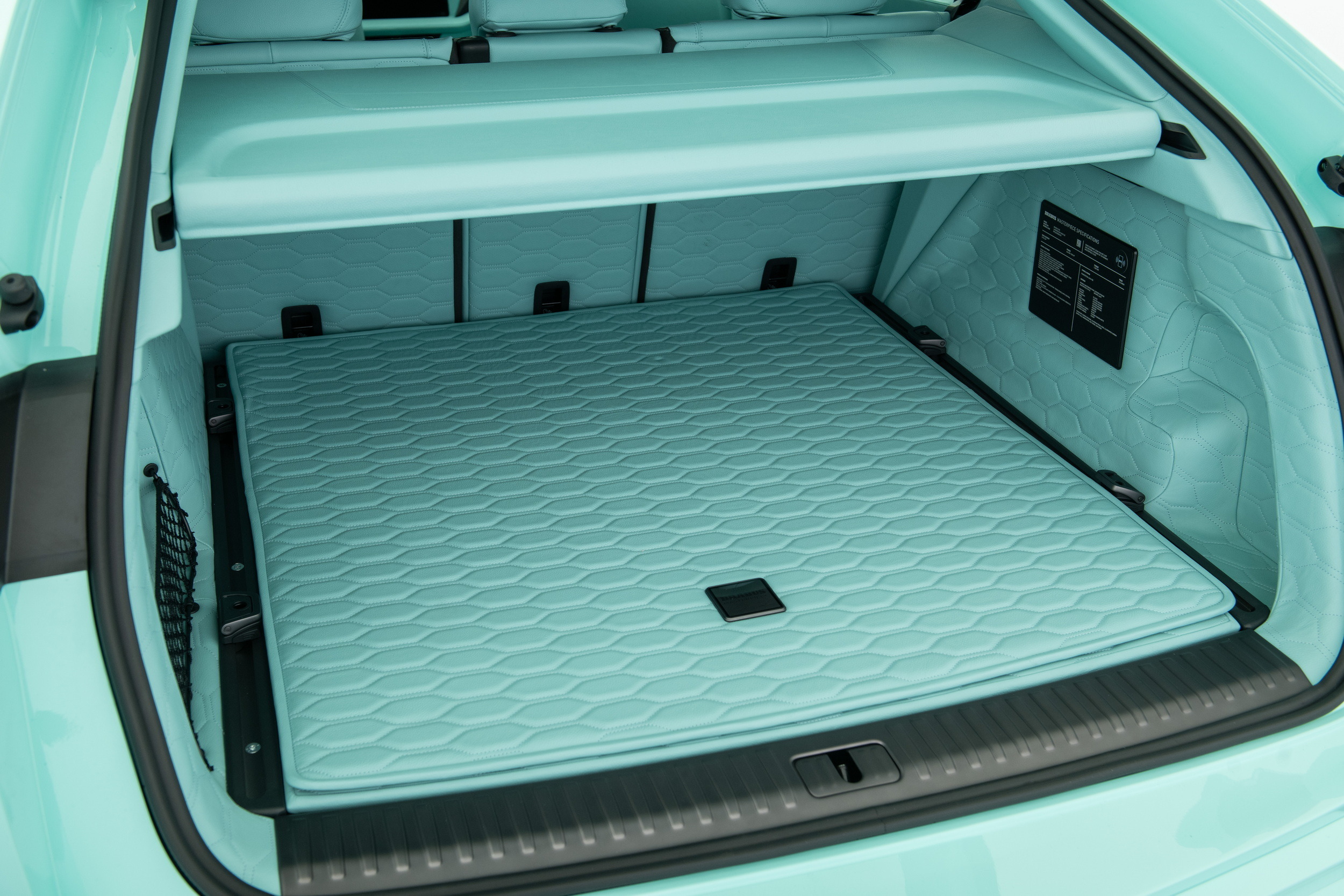 Brabus 900 Mint - Lamborghini Urus - Studio (44)