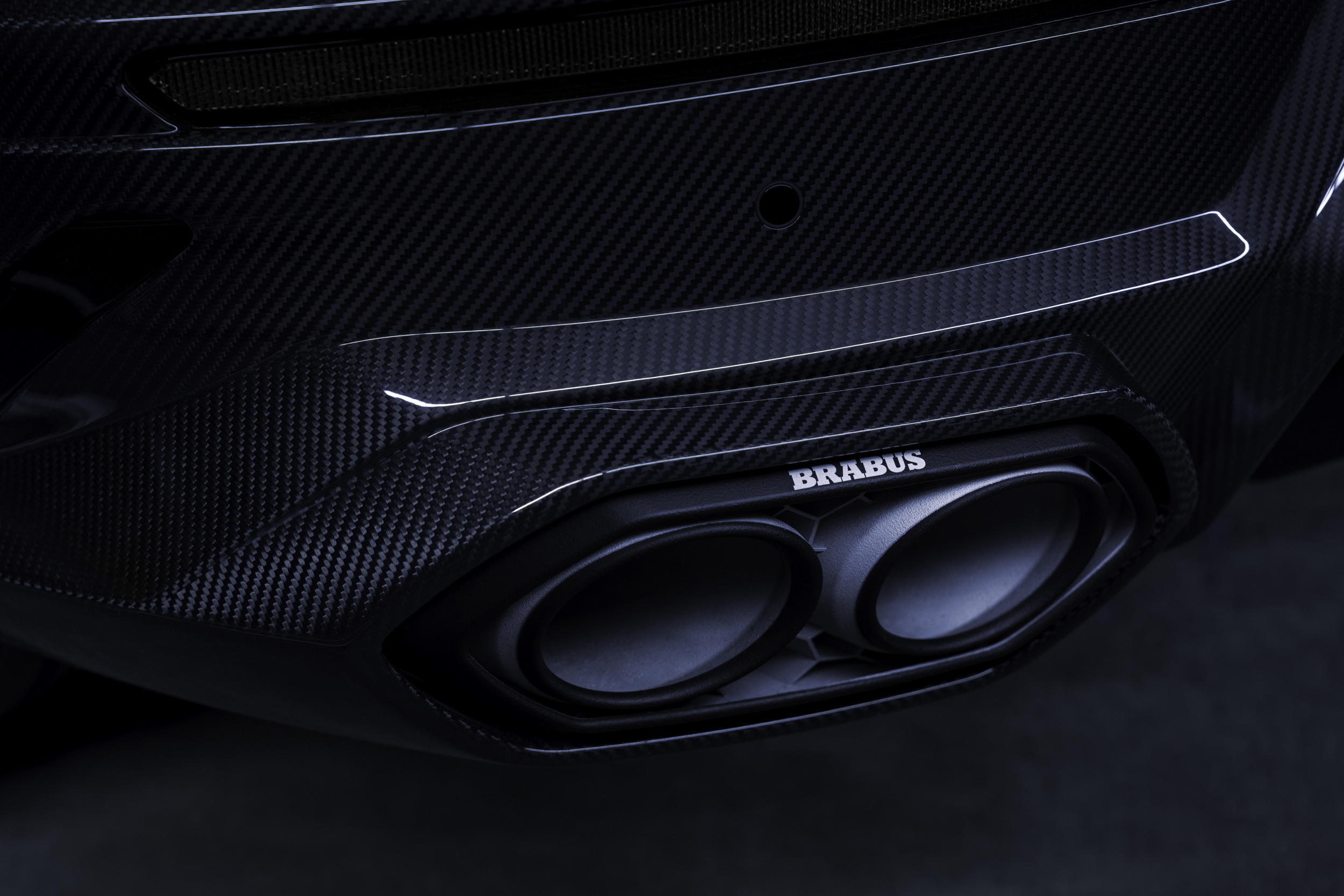 Brabus 900 Superblack - Lamborghini Urus - On Location (10)