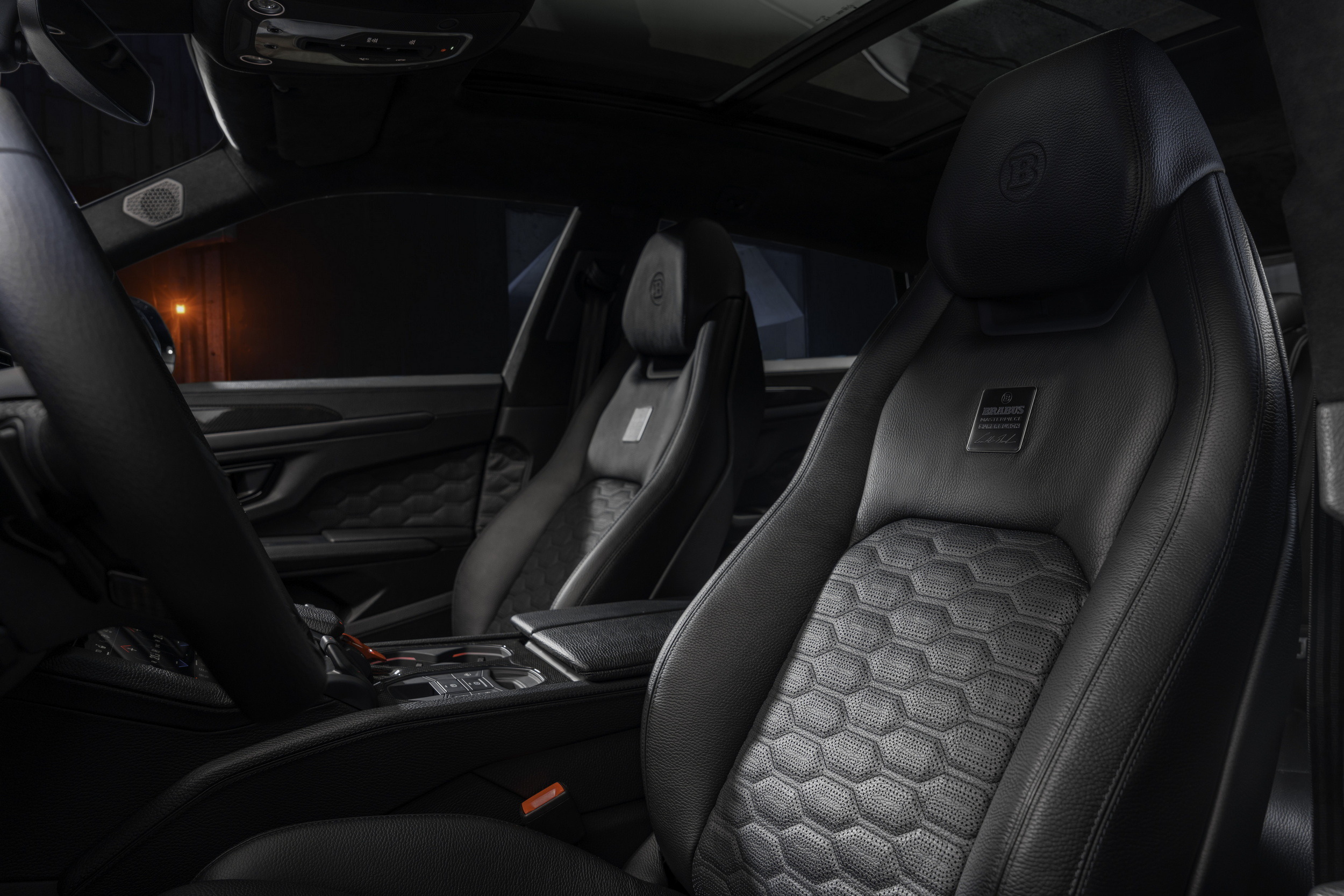 Brabus 900 Superblack - Lamborghini Urus - On Location (17)