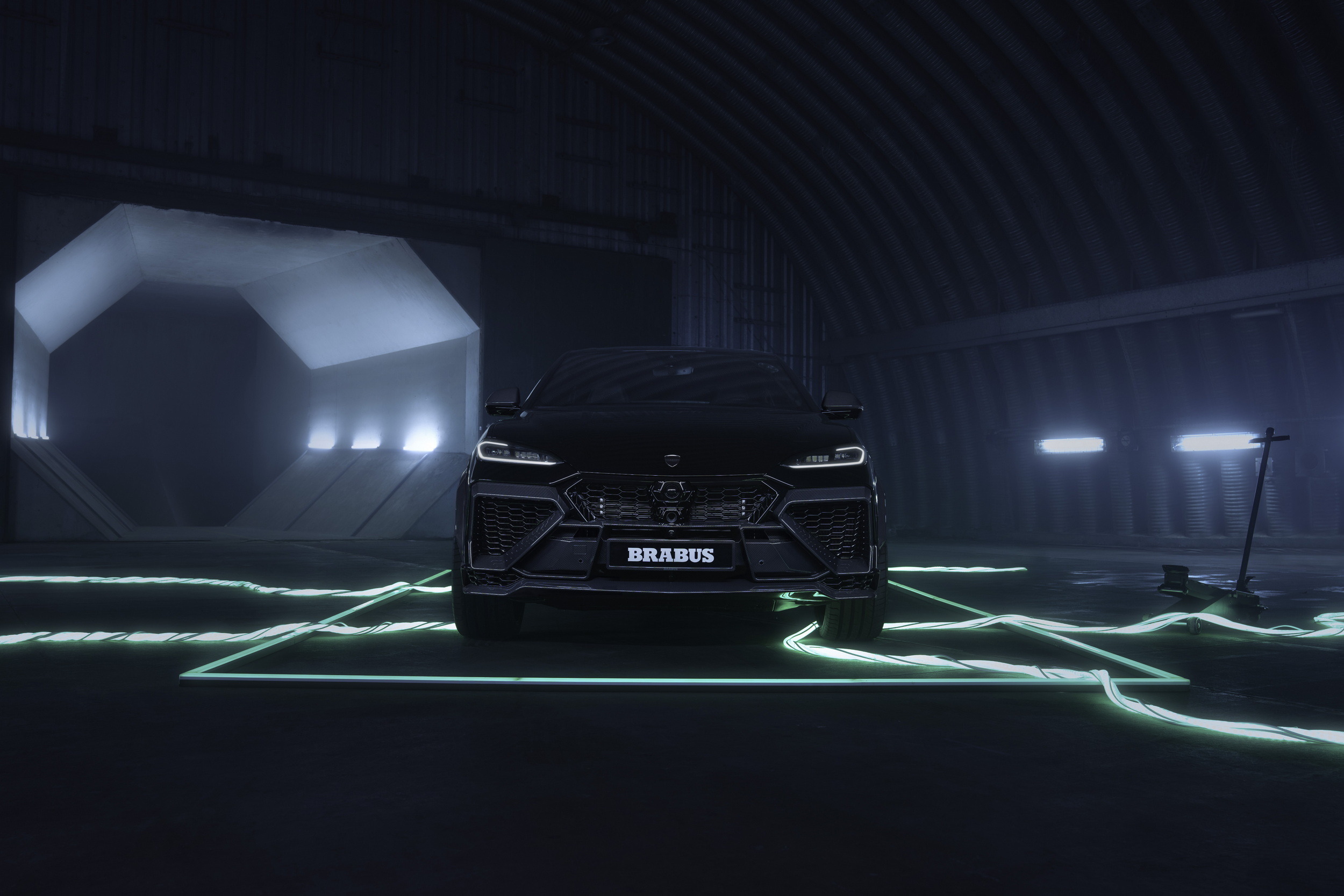 Brabus 900 Superblack - Lamborghini Urus - On Location (2)