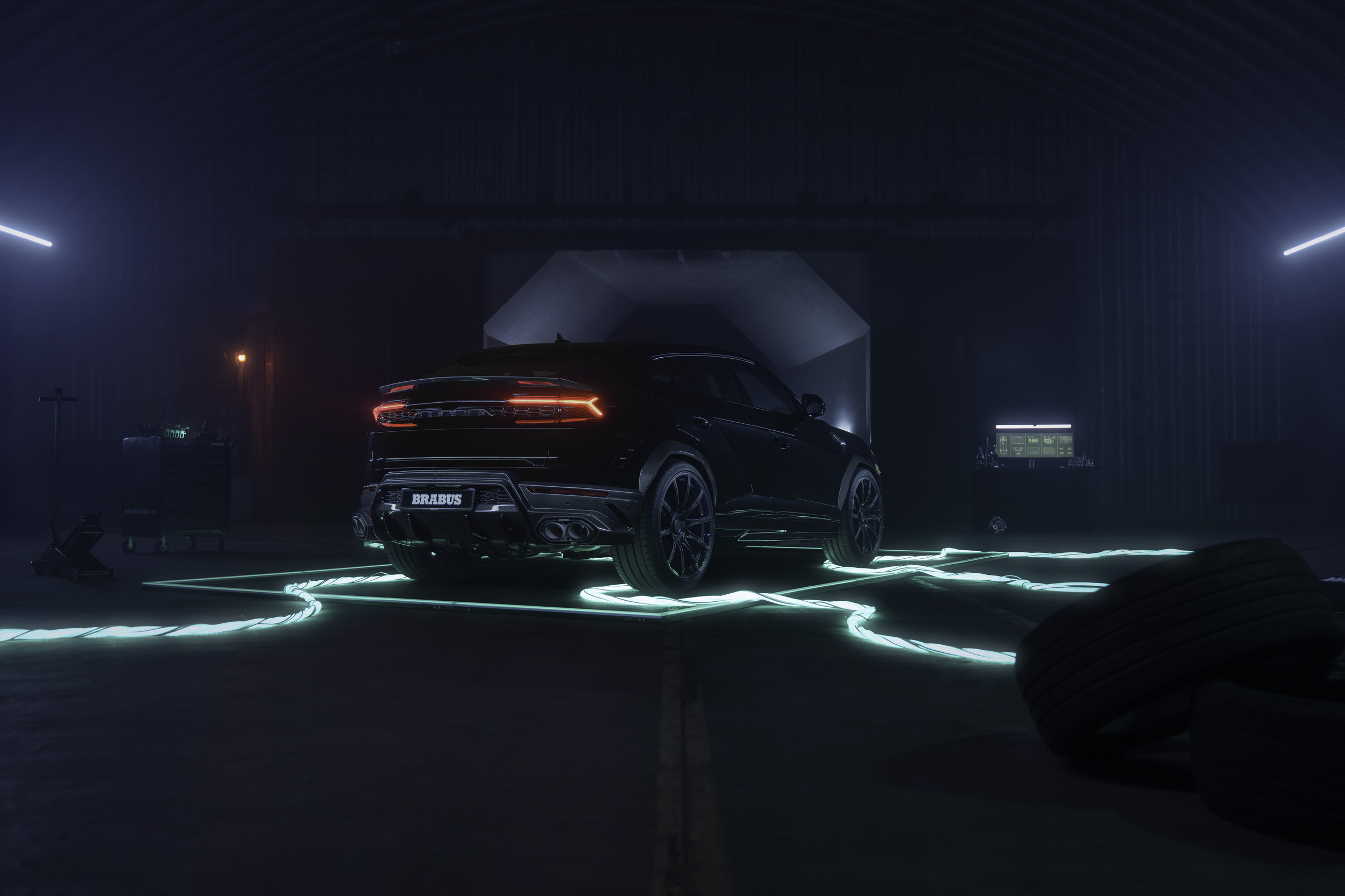 Brabus 900 Superblack - Lamborghini Urus - On Location (3)