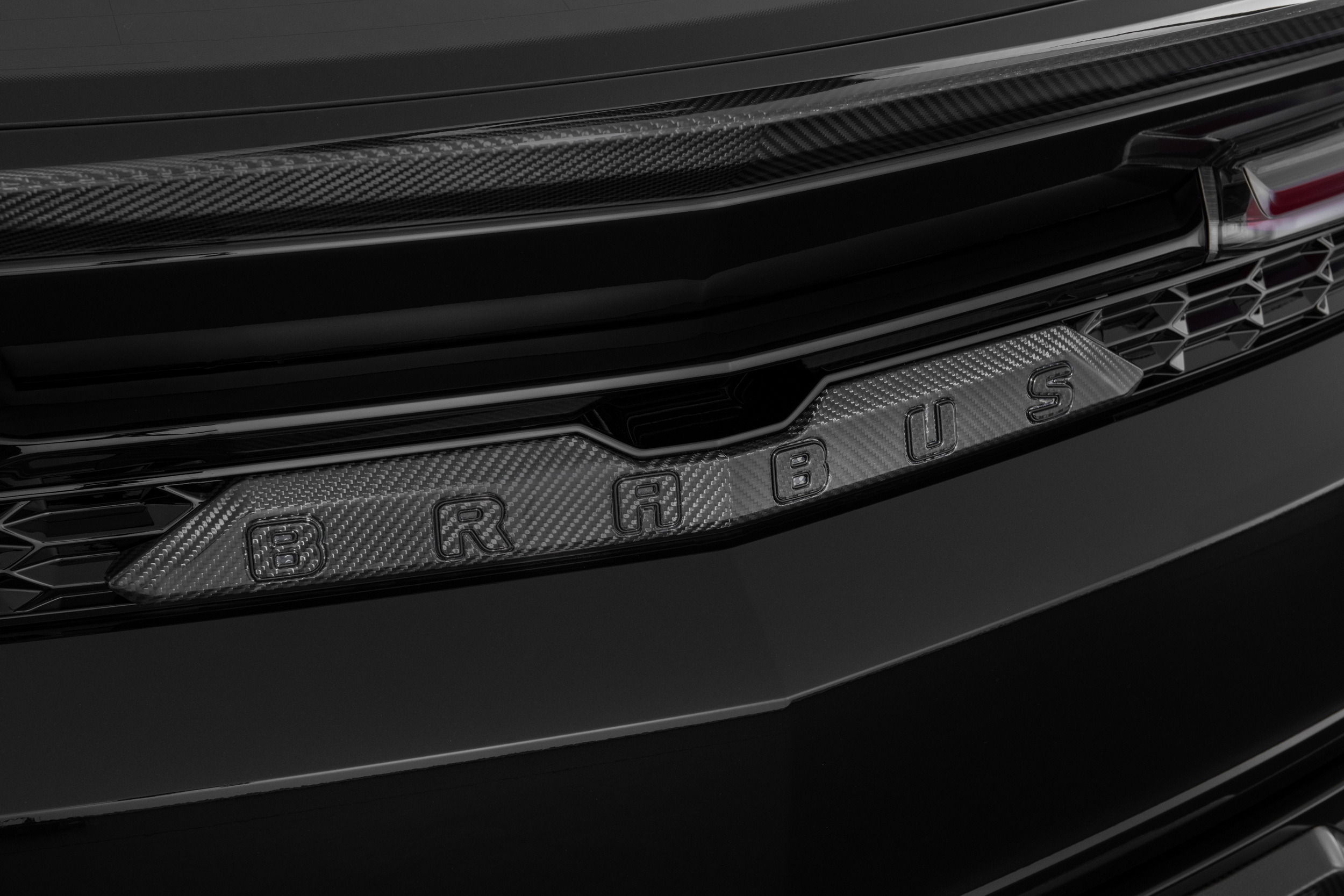 Brabus 900 Superblack - Lamborghini Urus - Studio (15)
