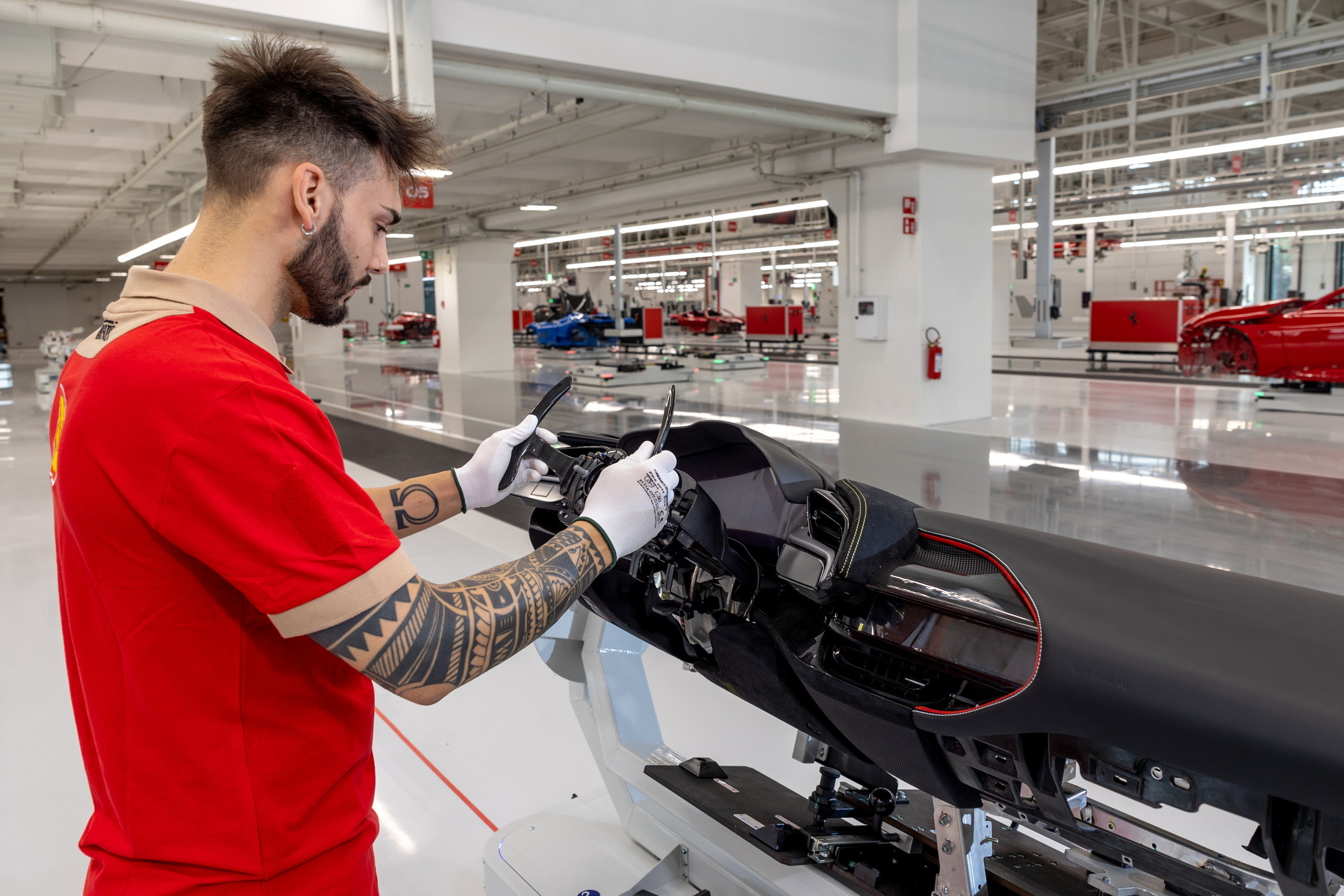 Ferrari E-Building - Maranello (18)