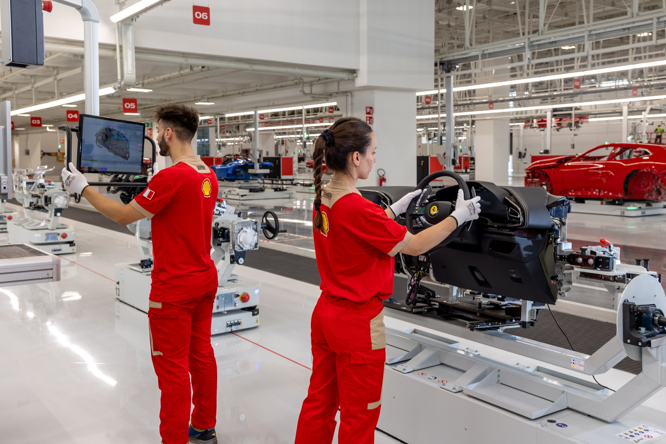 Ferrari E-Building - Maranello (21)