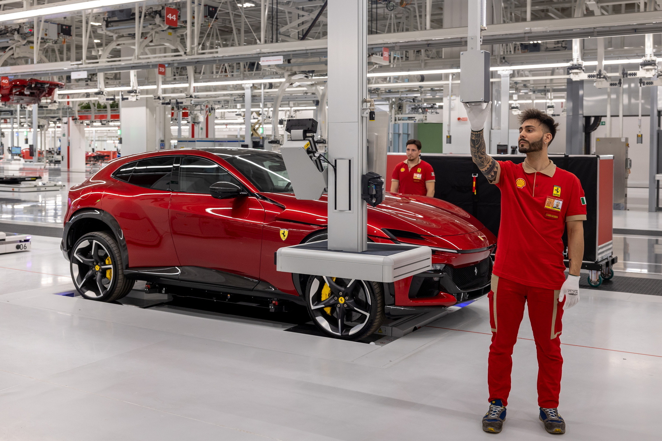 Ferrari E-Building - Maranello (26)
