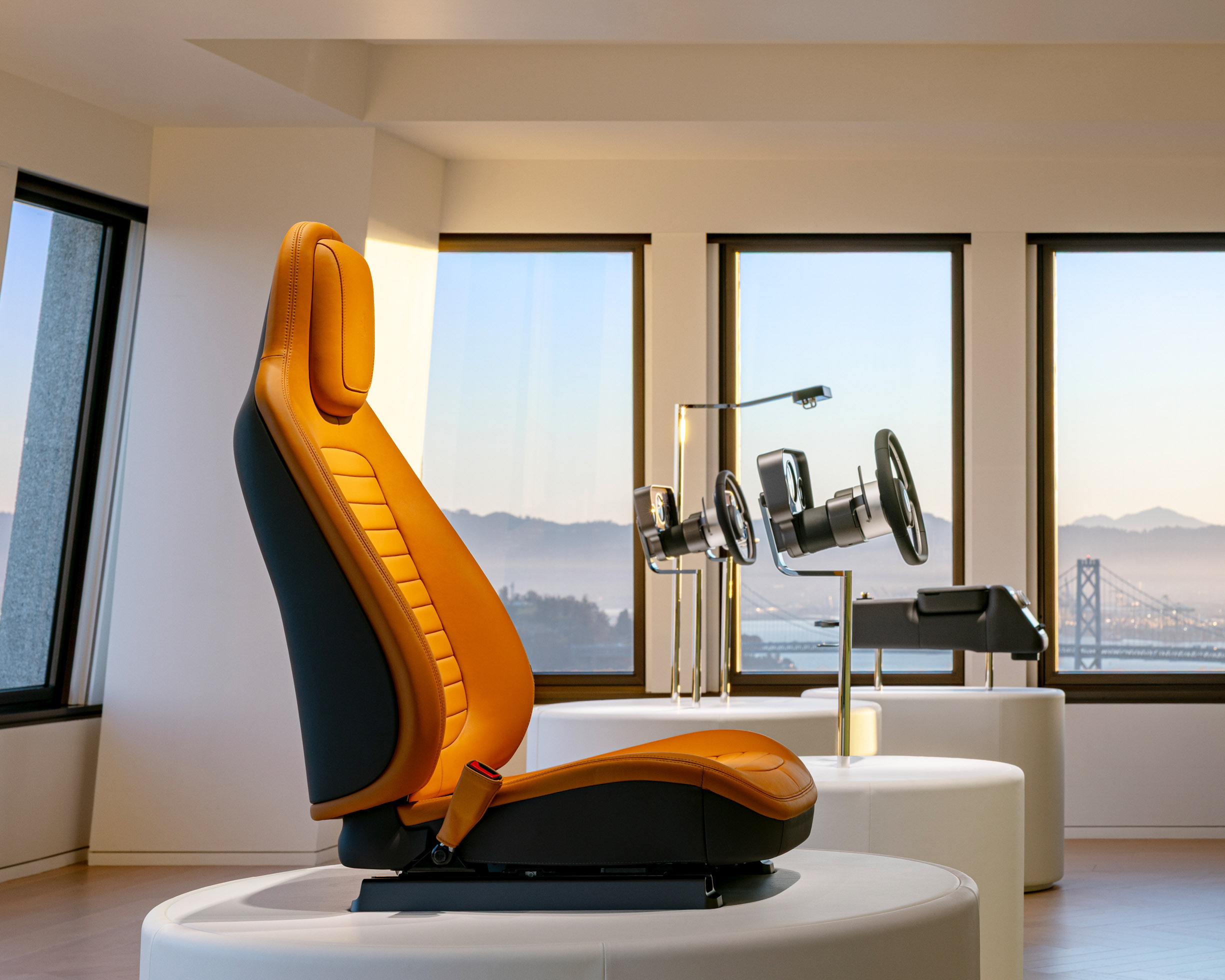 Ferrari Luce interior 00014