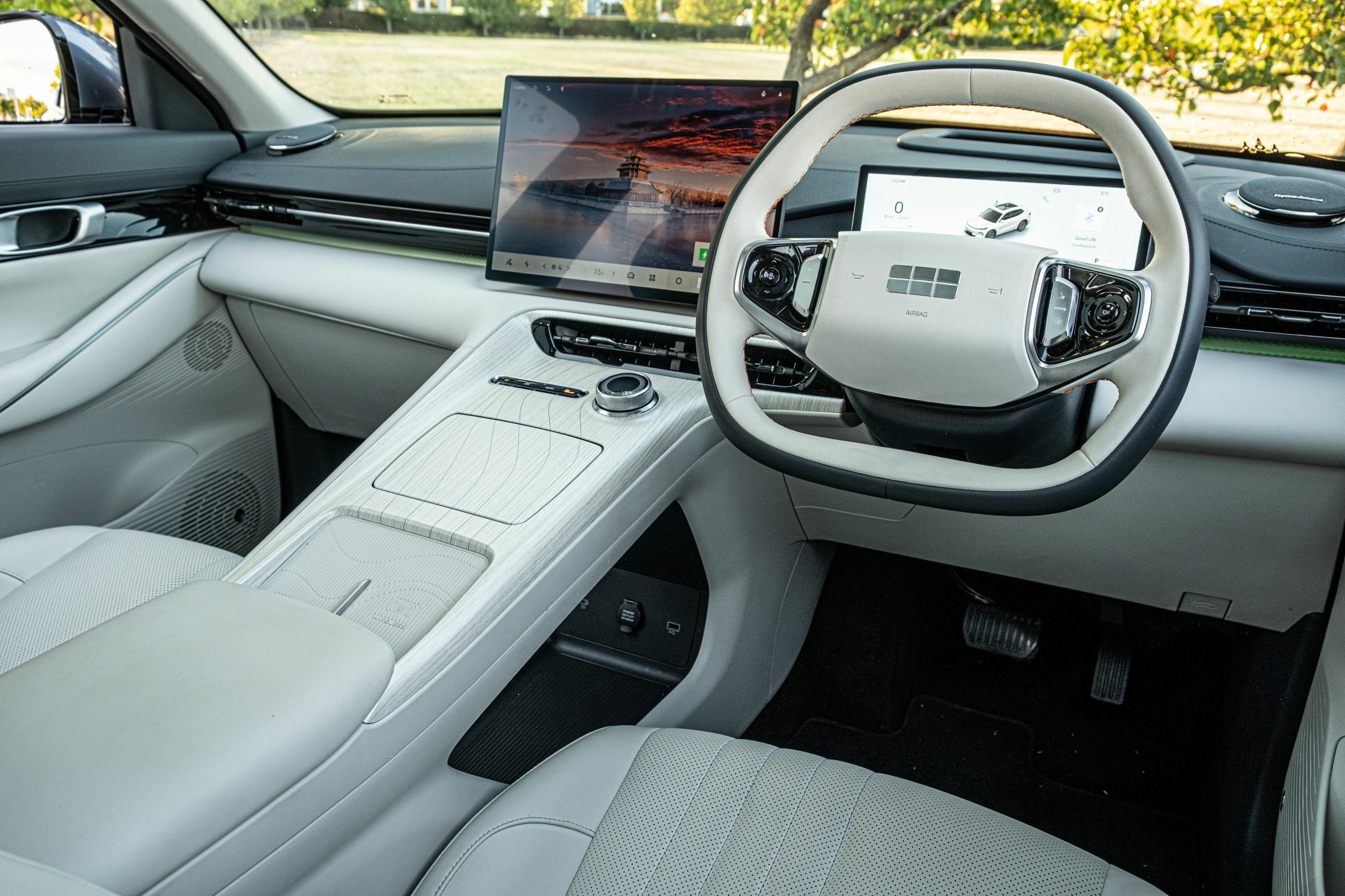 Geely Starray EM-i Review - 44