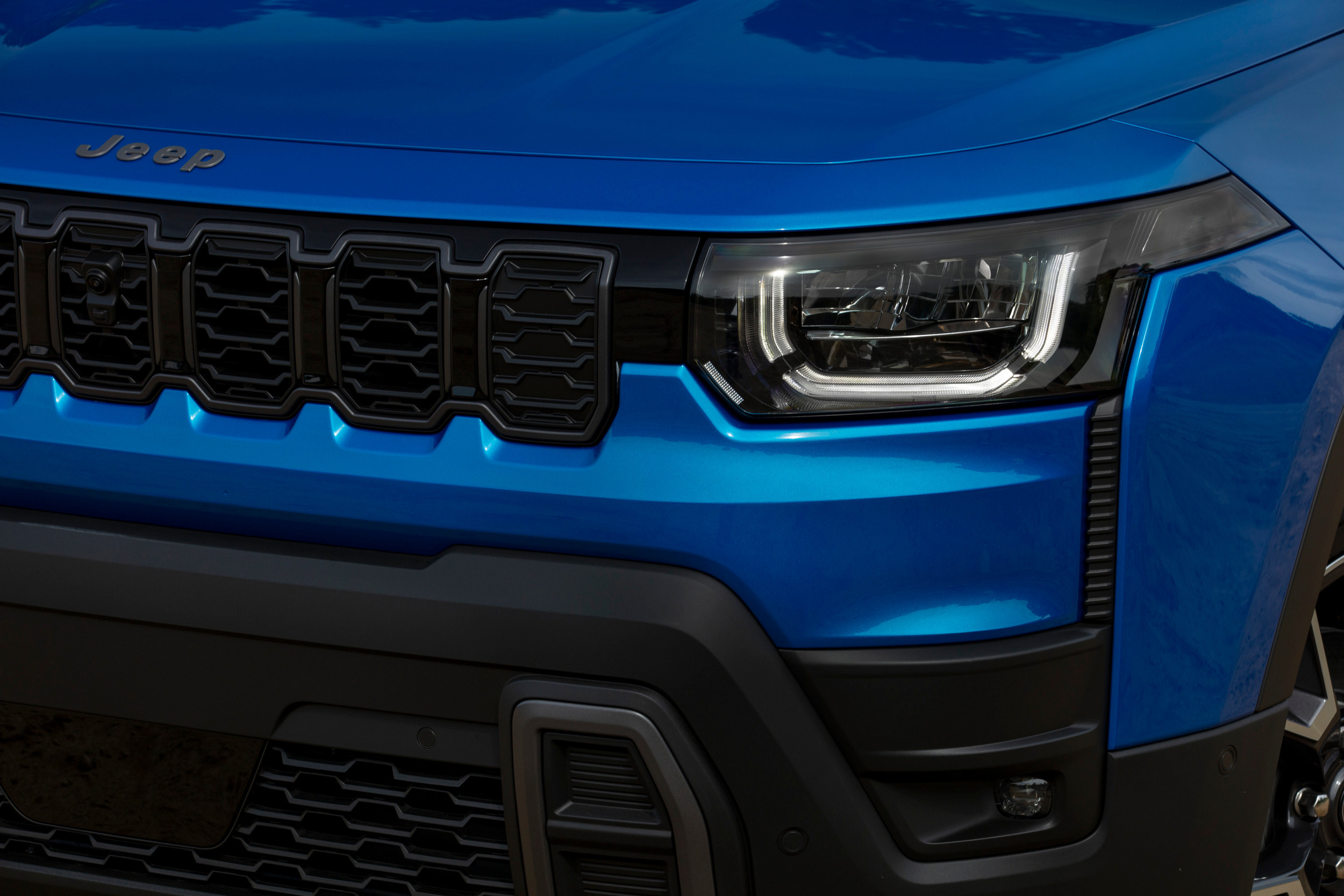 2026 Jeep Cherokee 820 311
