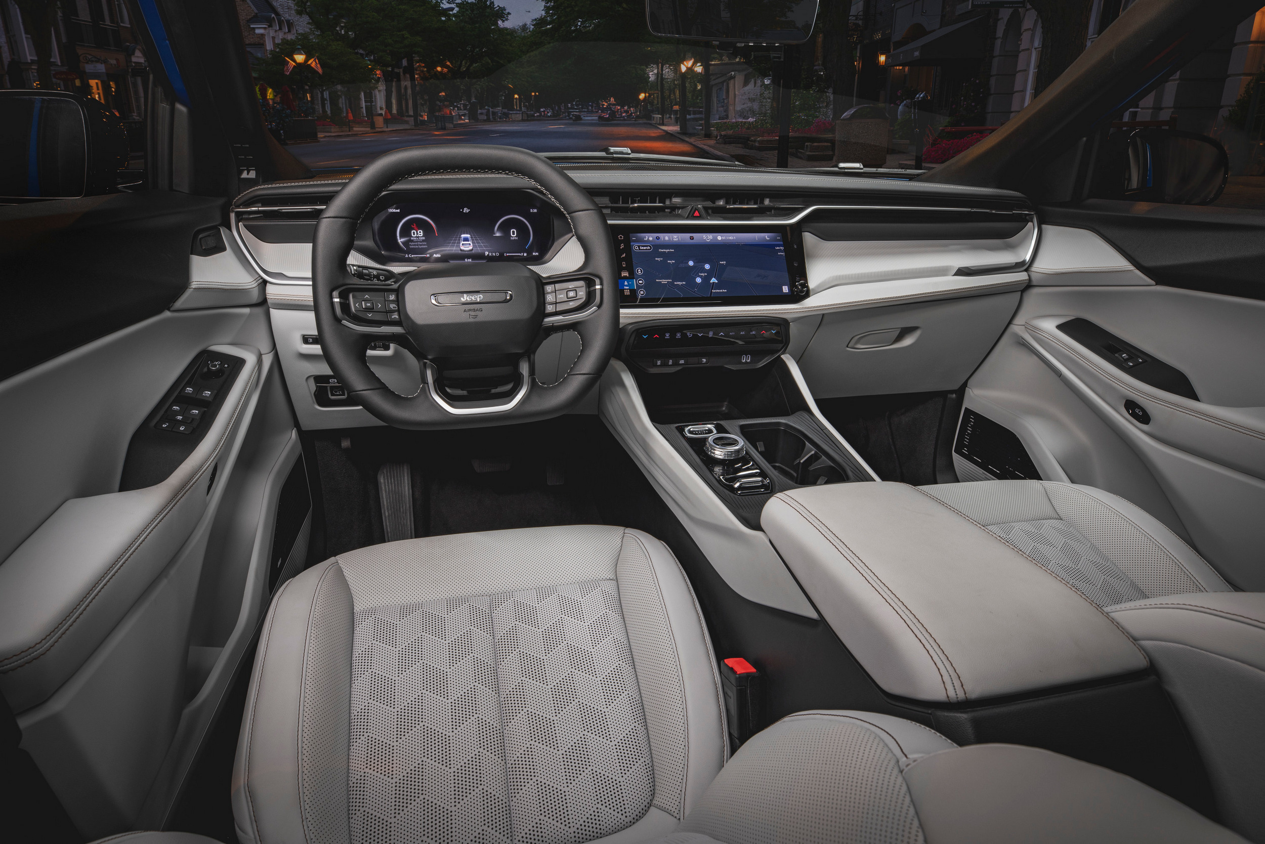 2026 Jeep Cherokee 820 315