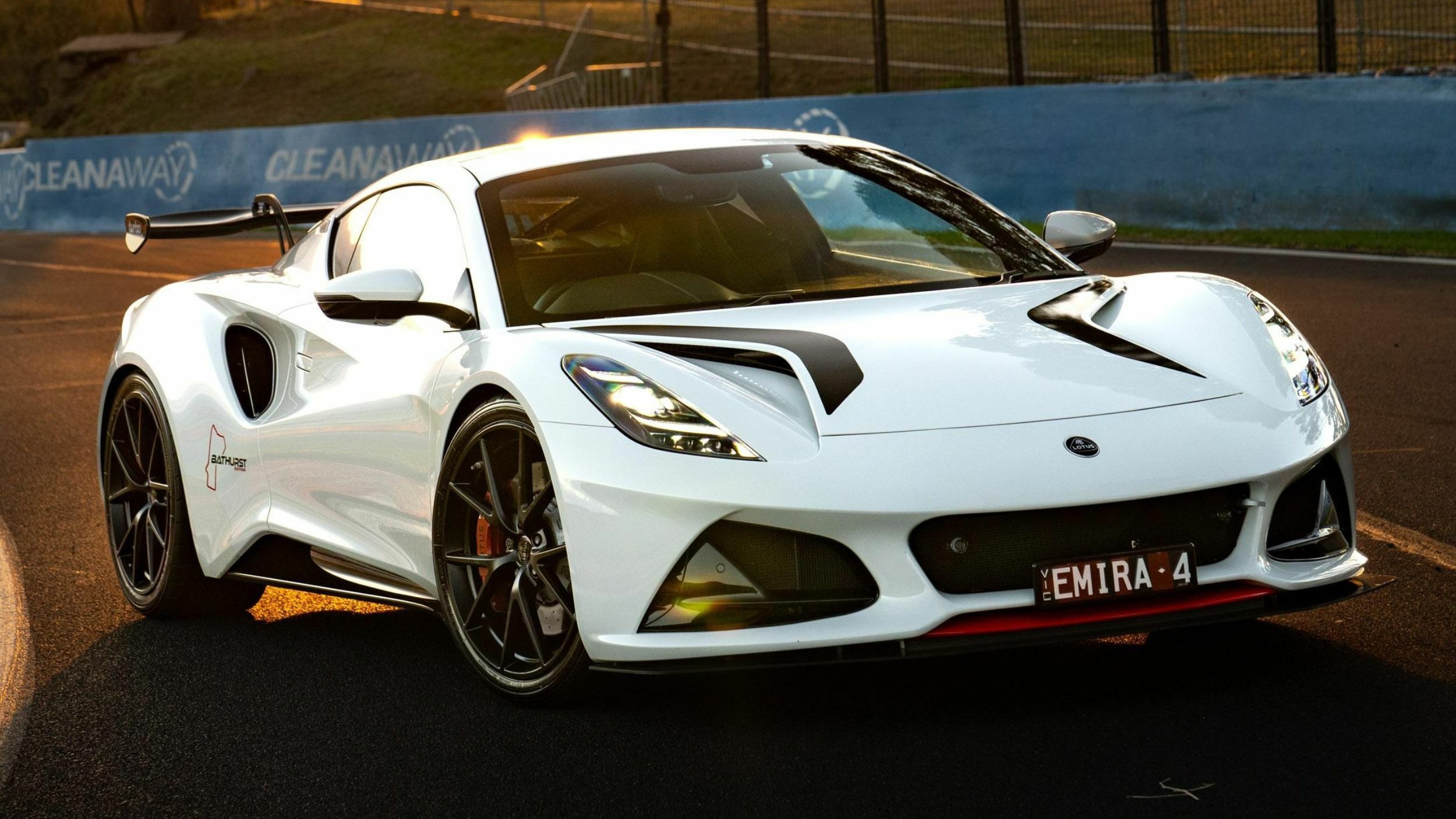 Lotus Emira Turbo Bathurst Edition - Australia (3) copy