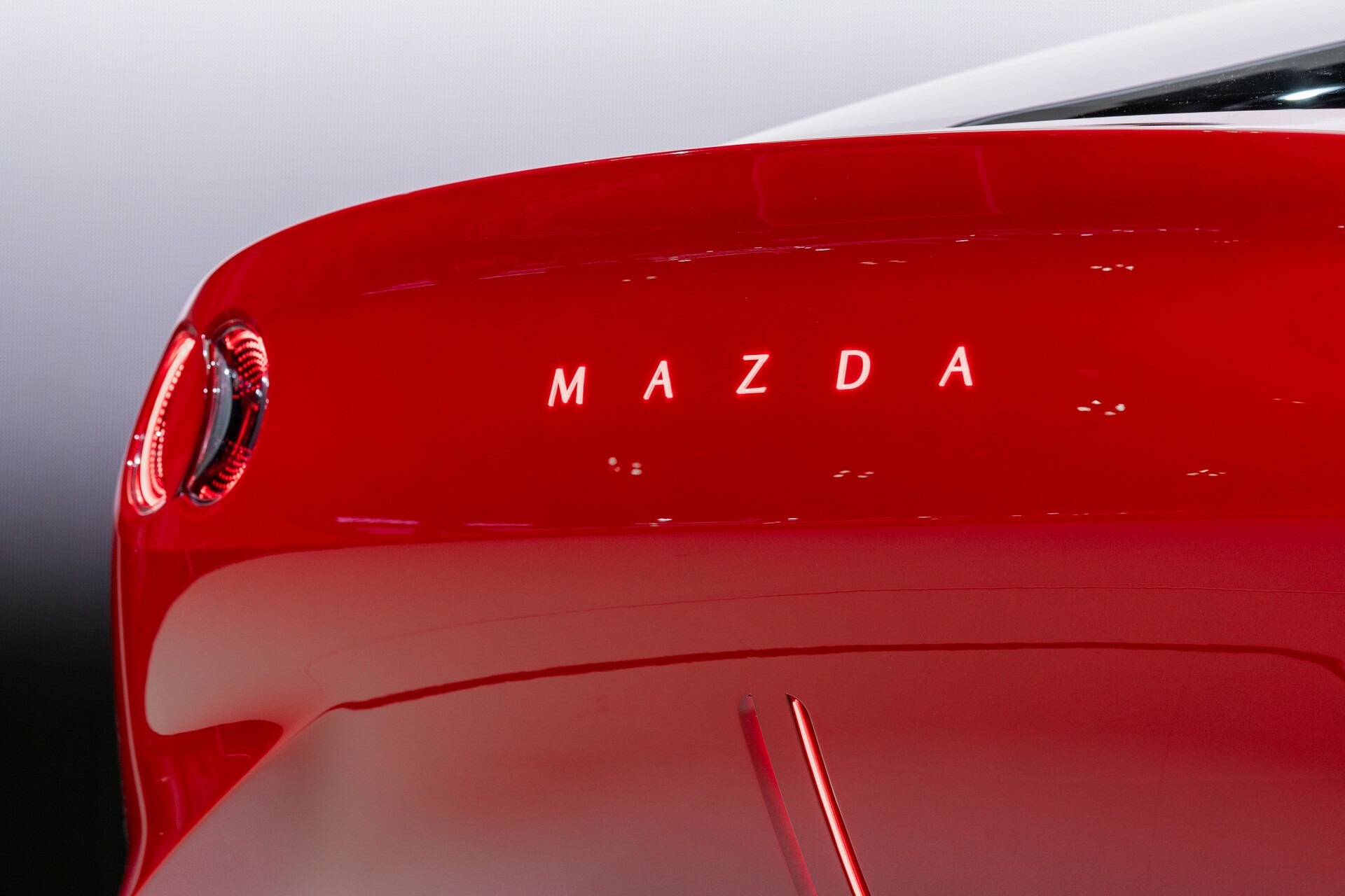 Mazda Iconic SP concept 03014 13