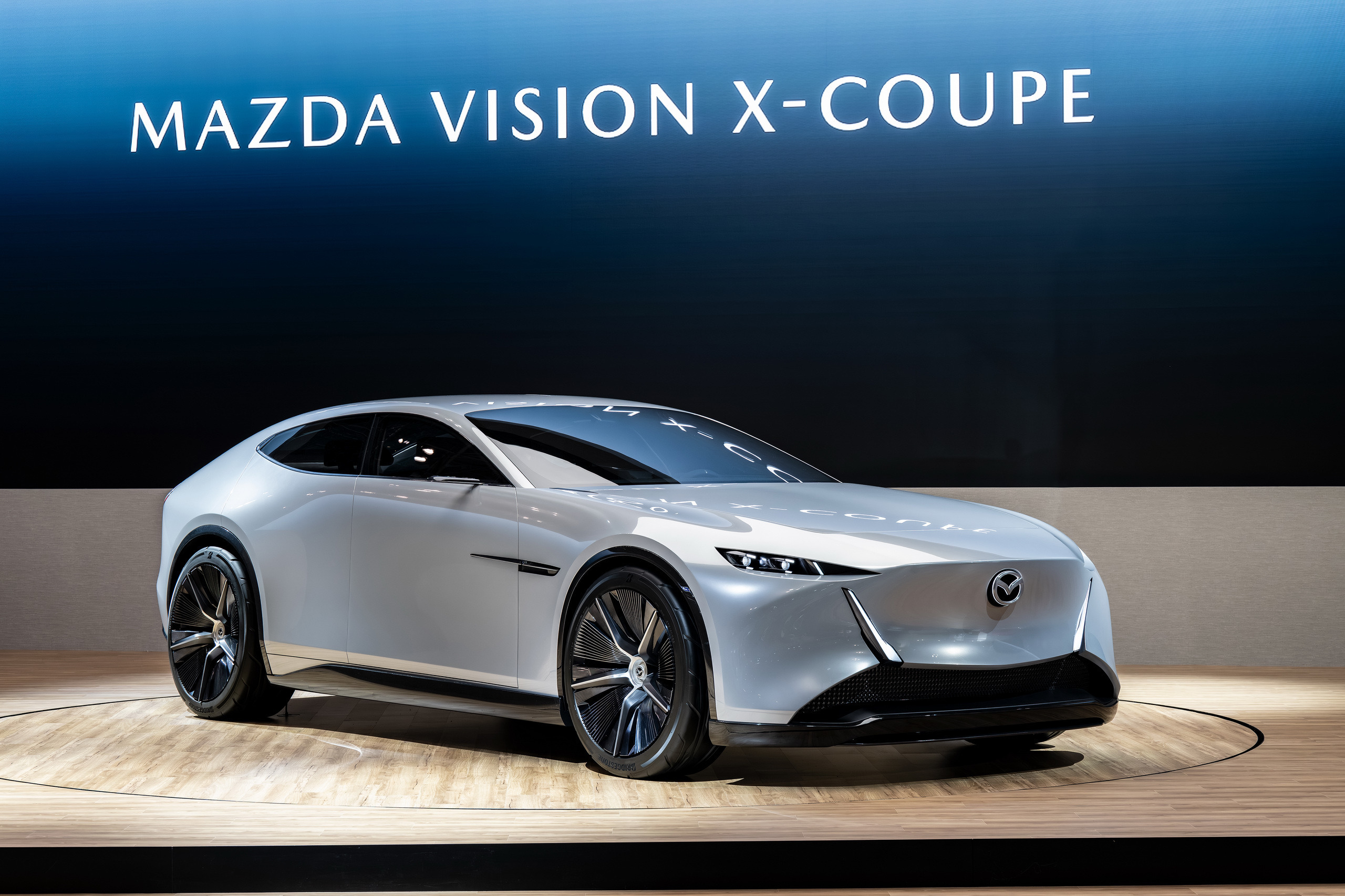 mazda_vision_x-coupe_jms25_1_highres