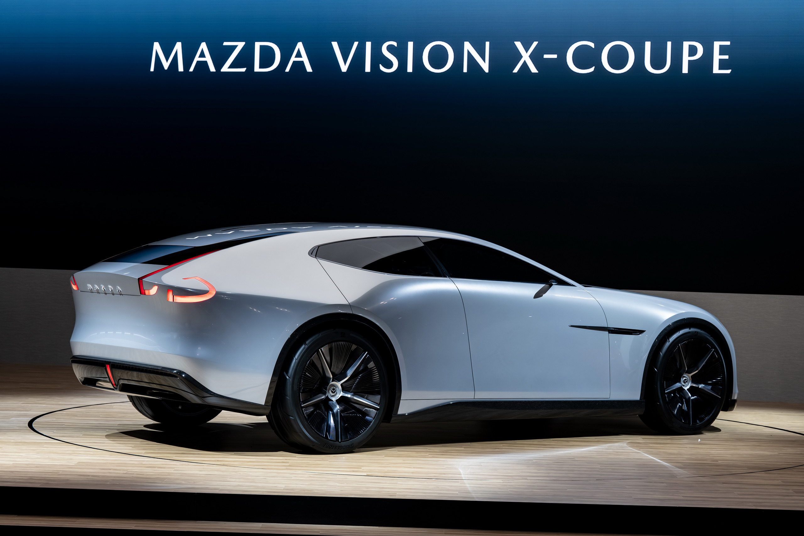 mazda_vision_x-coupe_jms25_2_highres