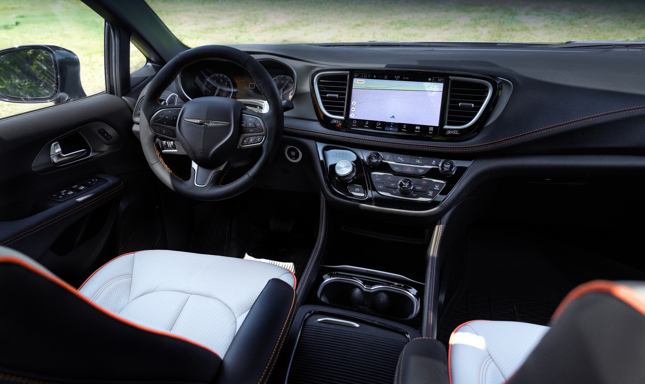 Chrysler Pacifica Grizzly Peak Concept 821 15