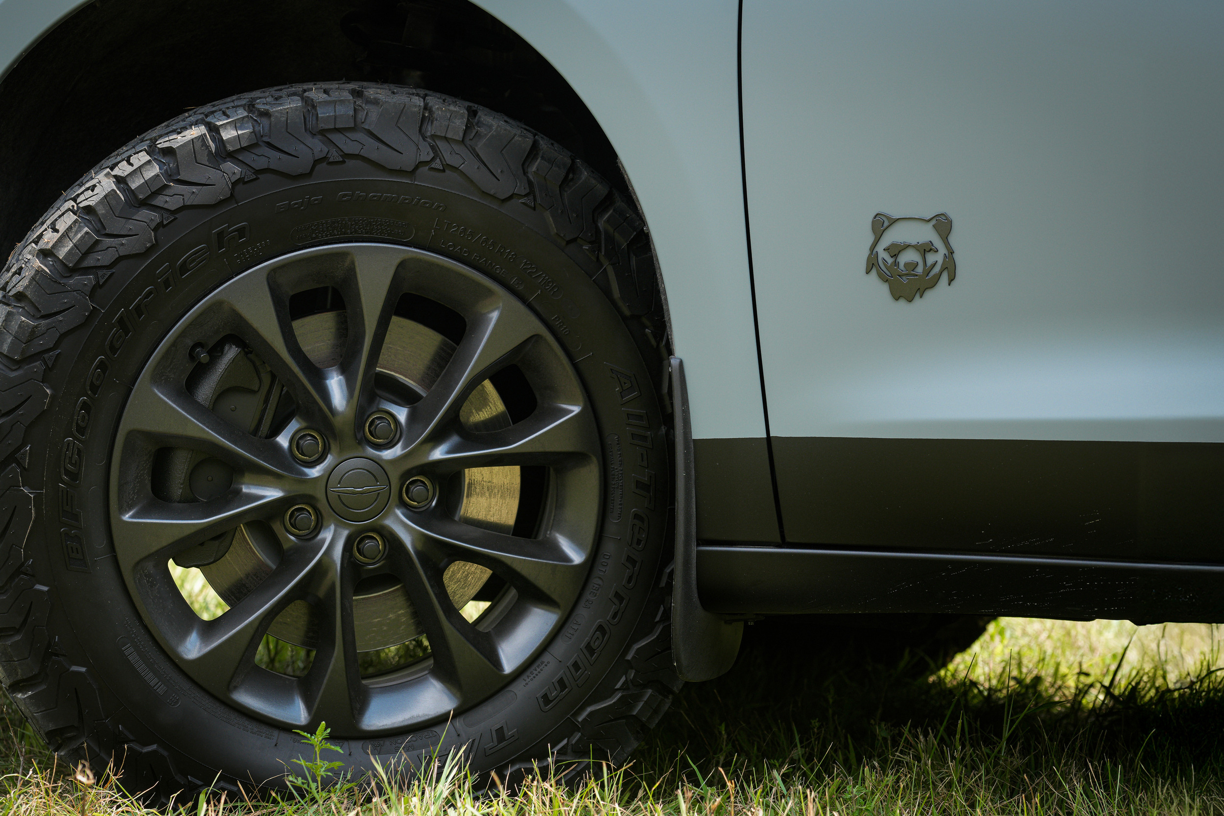Chrysler Pacifica Grizzly Peak Concept 821 8