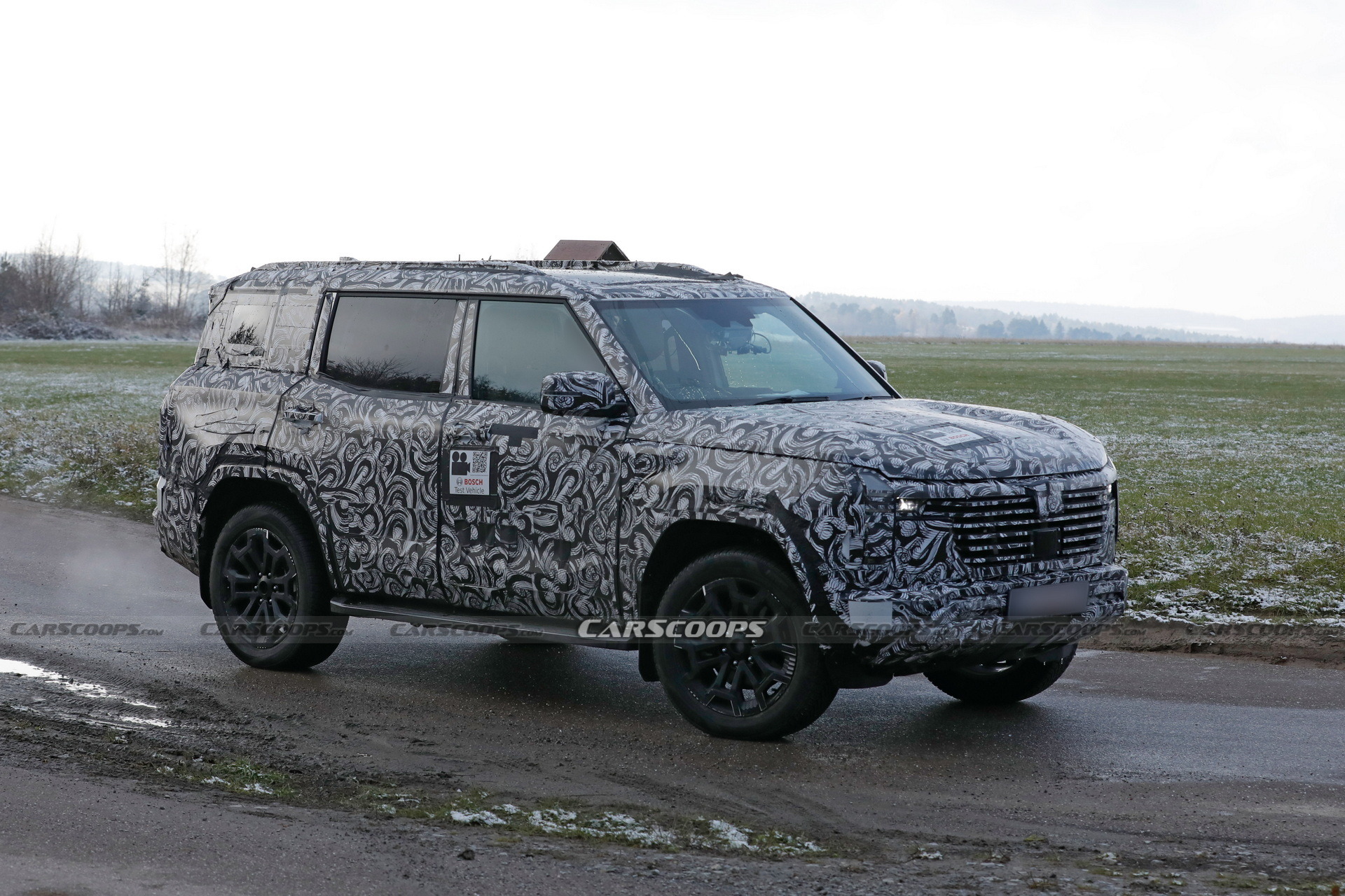 2027 Mitsubishi Pajero Montero - 6