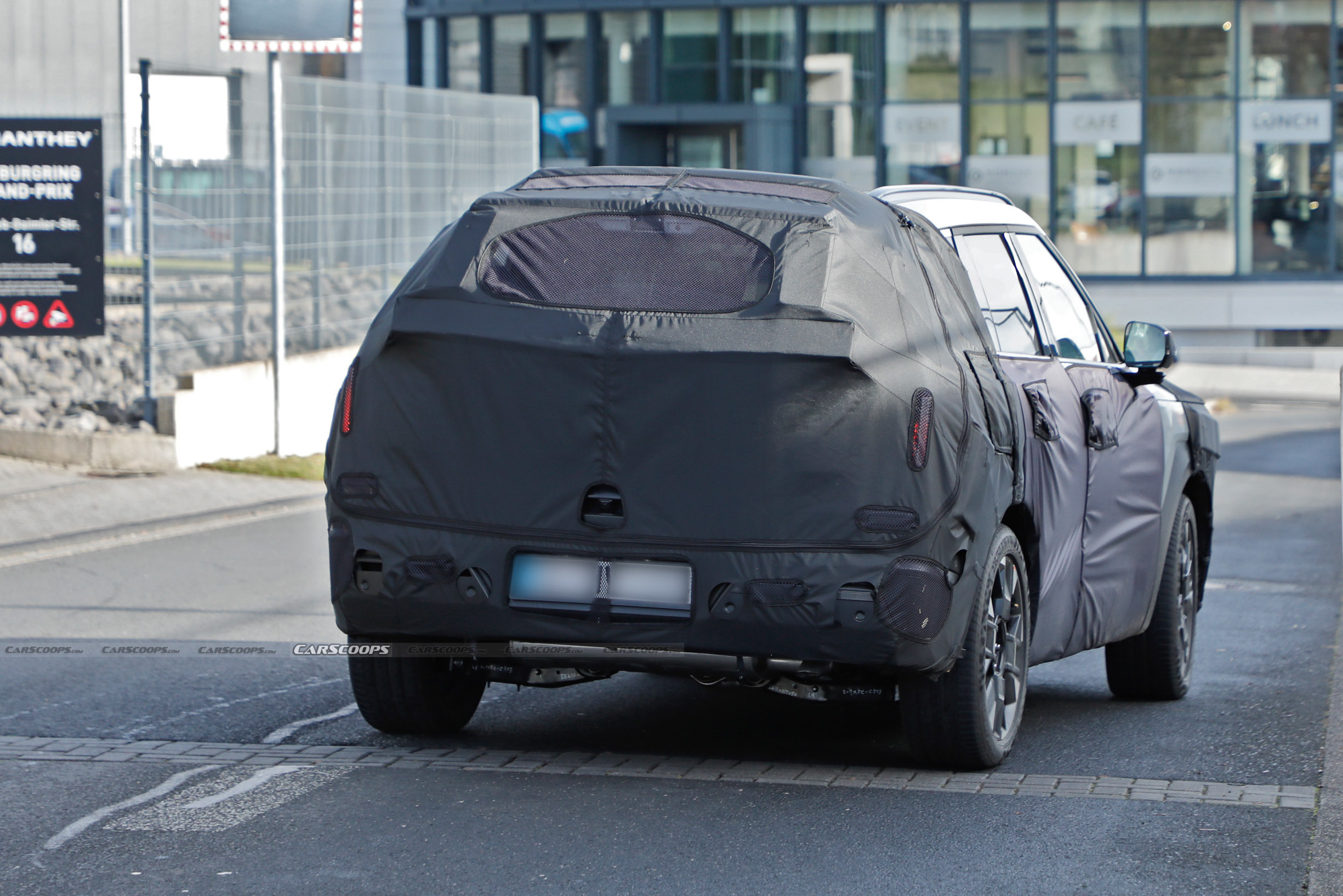 Hyundai Tucson spy shots 00028