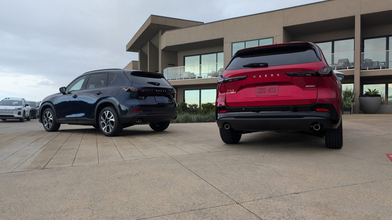 2026 Mazda CX-5 for Carscoops by Stephen Rivers 6