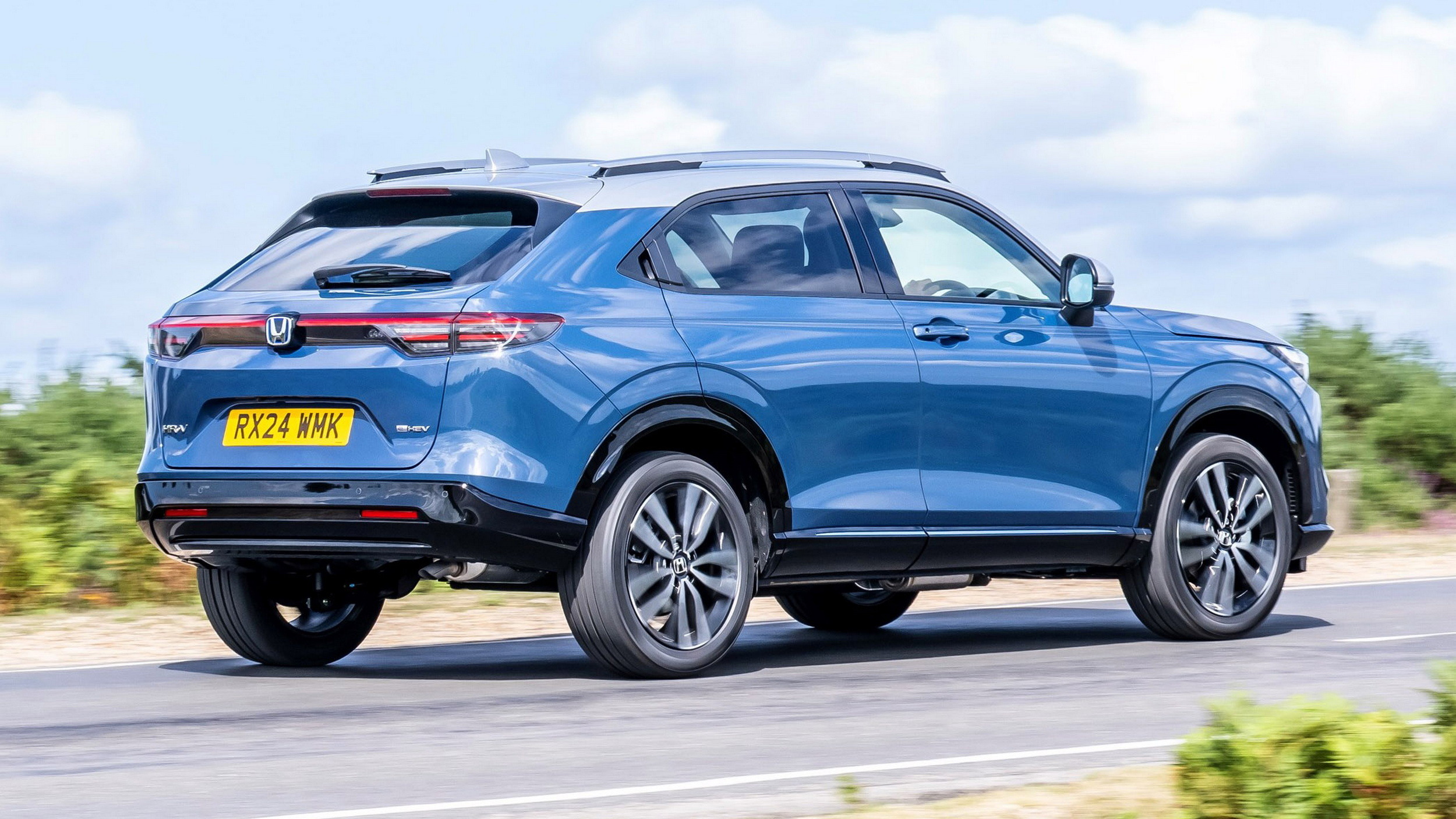 2025 Honda HR-V eHEV - UK (13)s