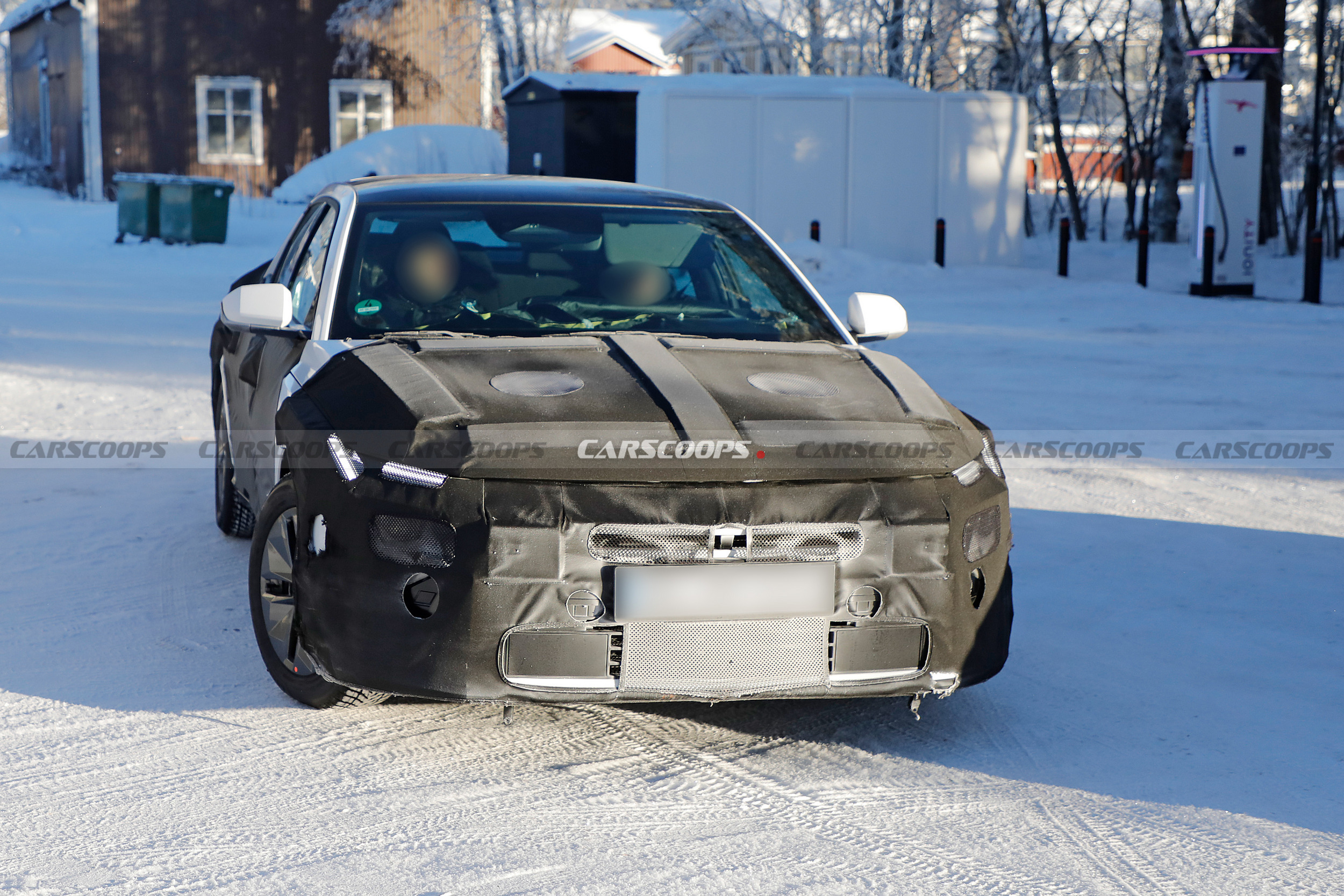 2027 Hyundai Elantra 209 24