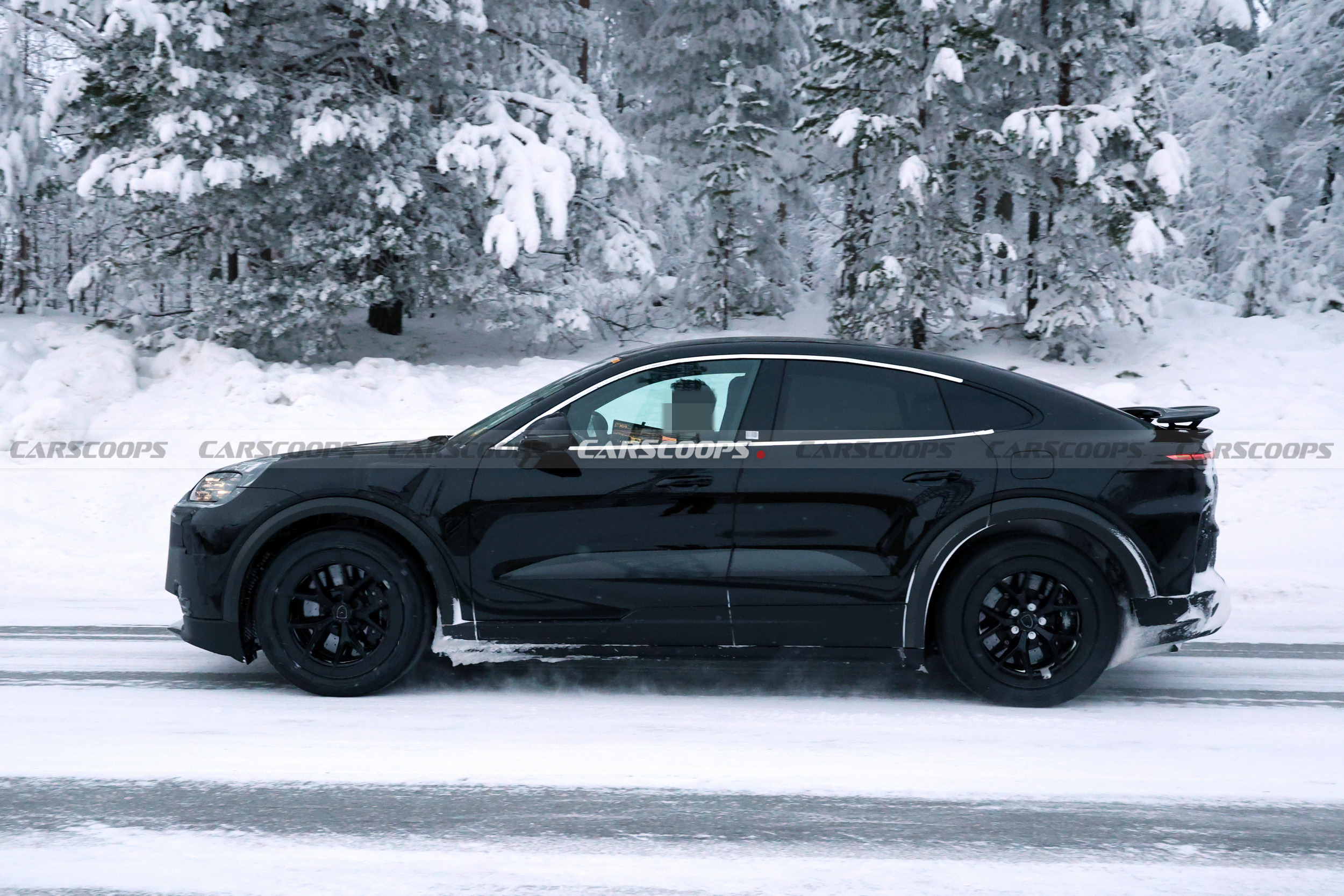 Porsche Cayenne Turbo GT Electric 224 7