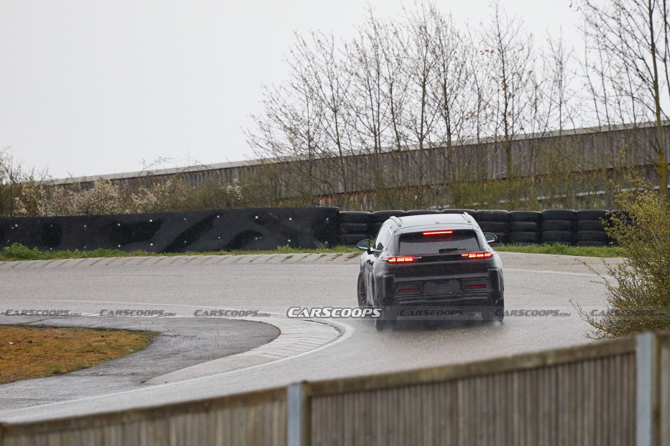 Porsche K1 SUV 00013_watermark