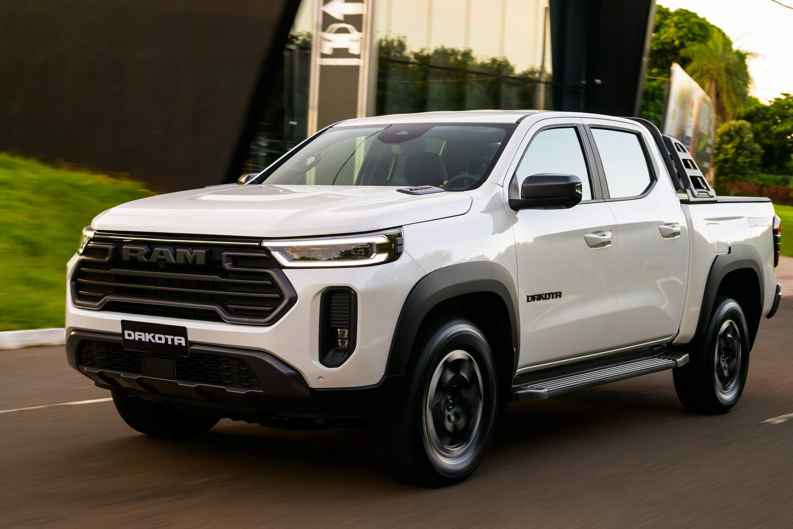 2026 Ram Dakota Brazil 2 - 2