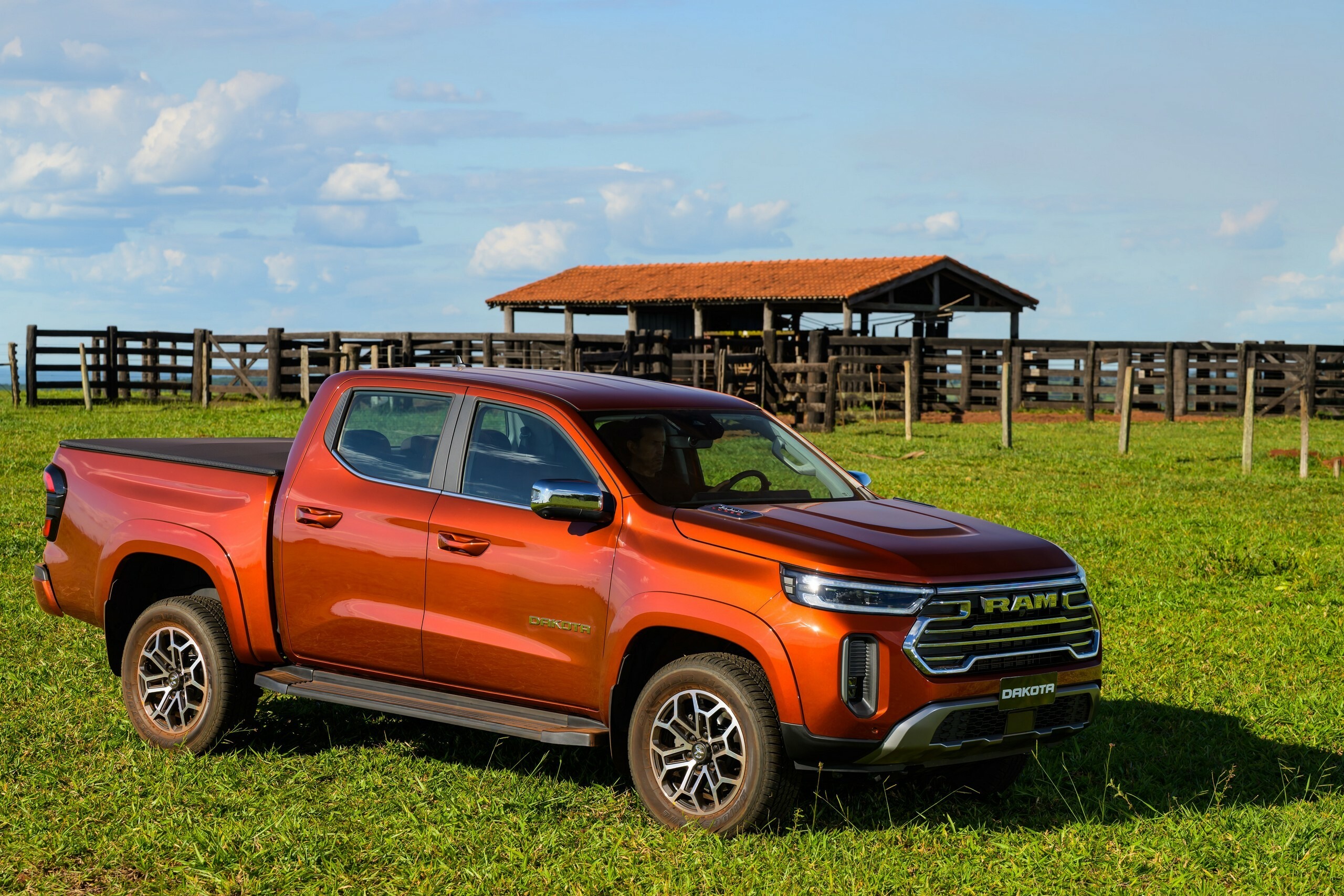 2026 Ram Dakota Brazil - 25