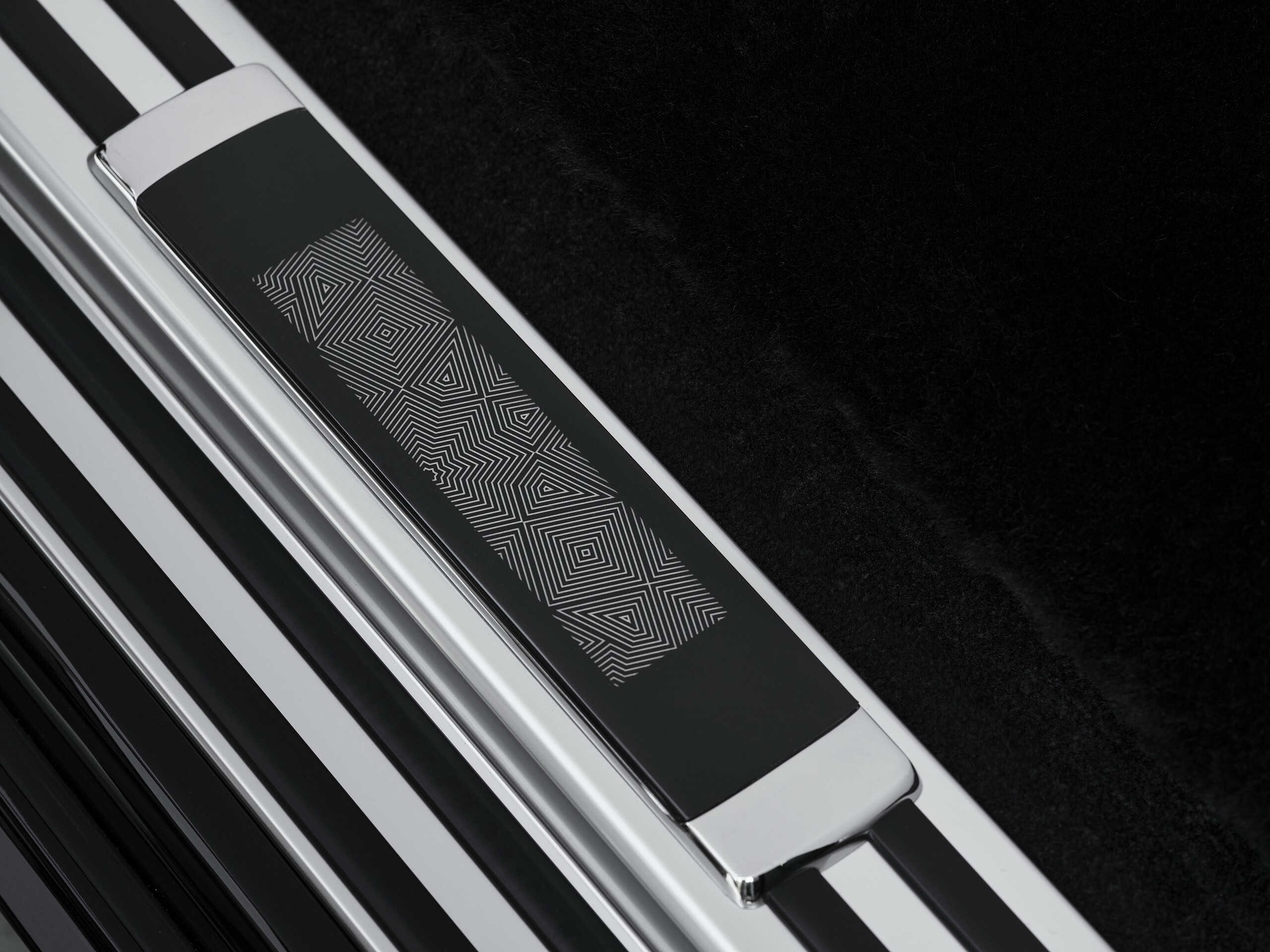 Rolls Royce Phantom Arabesque New - 7