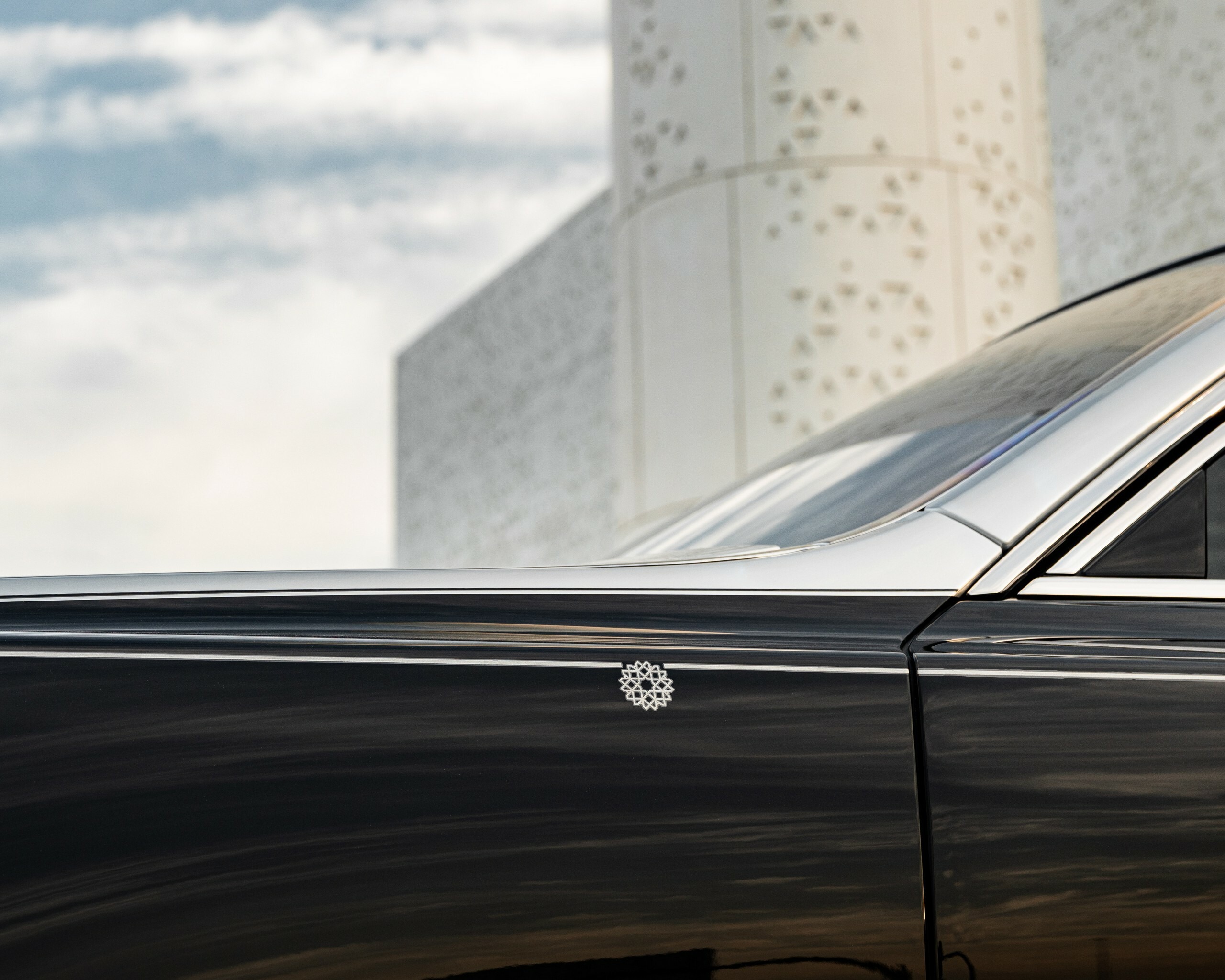 Rolls Royce Phantom Arabesque New - 9